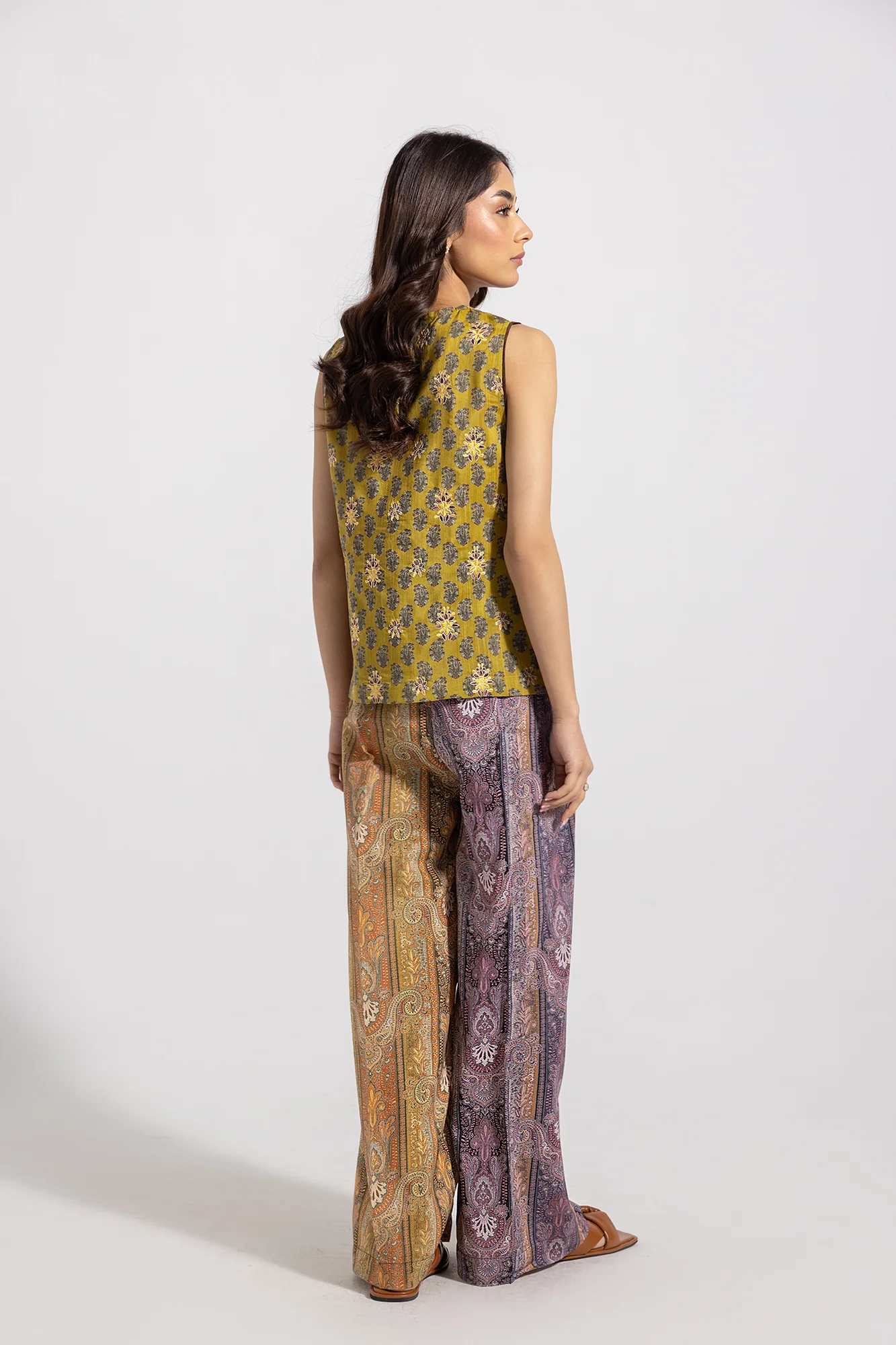 EMBROIDERED KURTI (E0008/119/112) - Image 6