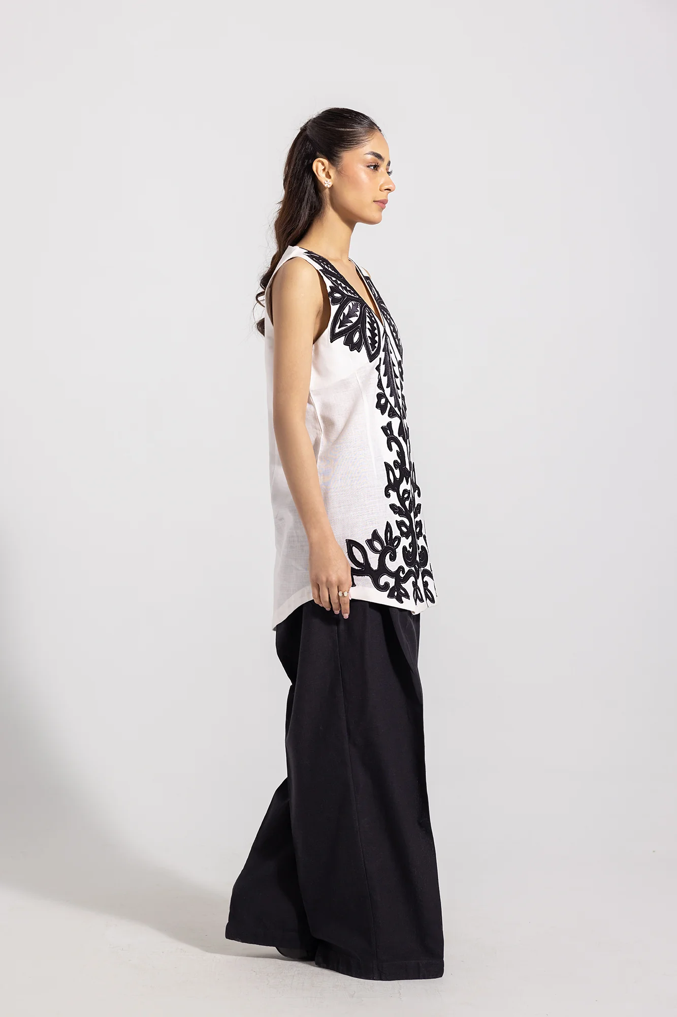 EMBROIDERED TOP (E0021/119/002) - Image 4