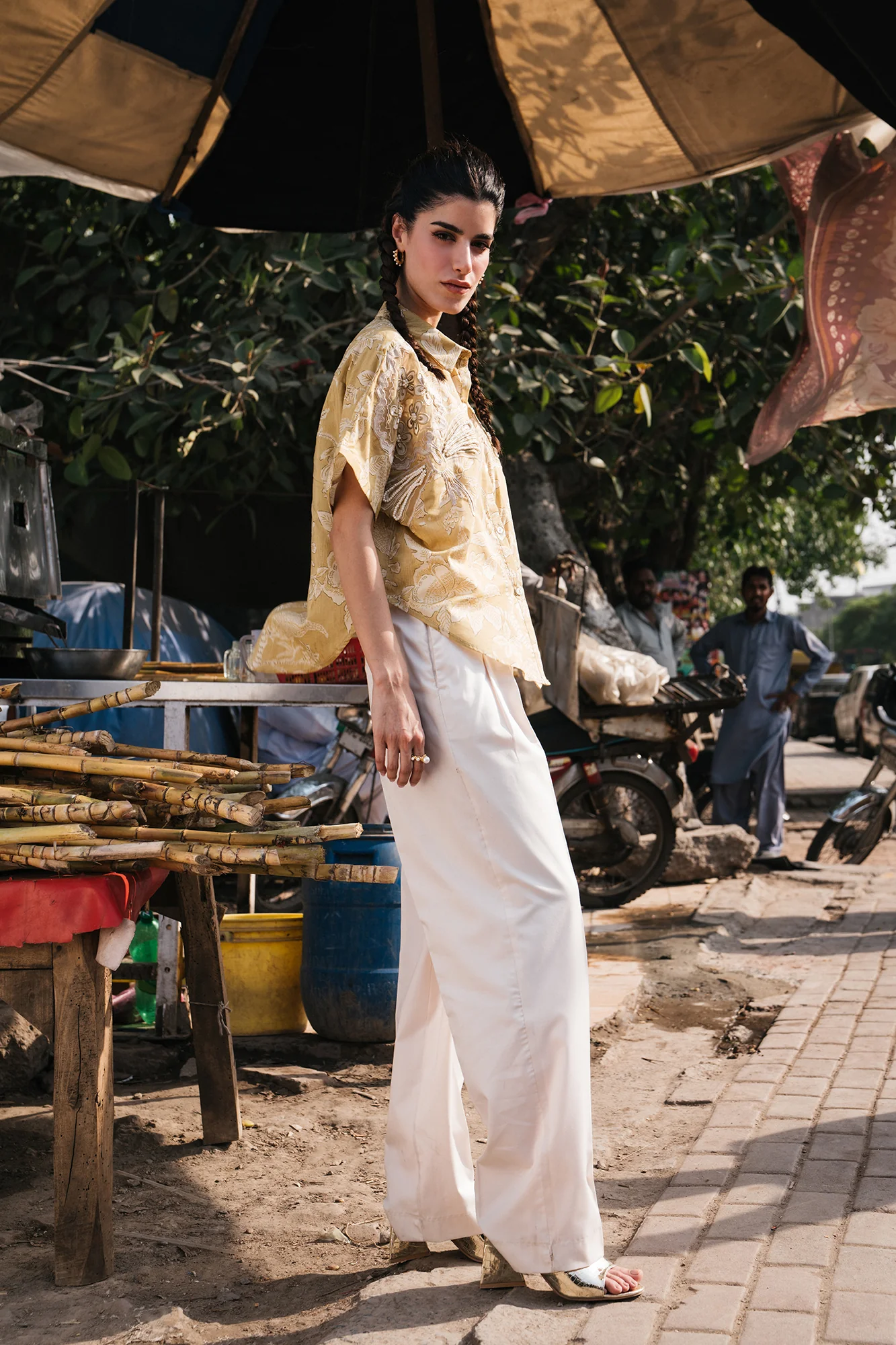 EMBROIDERED KURTI (E0077/119/123) - Image 4