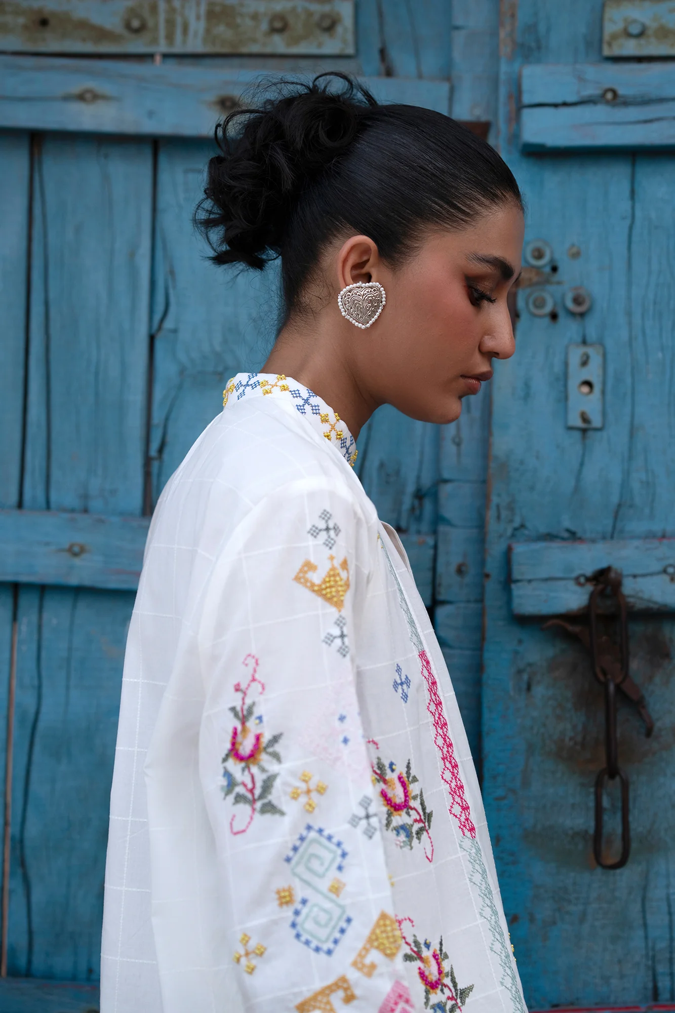 EMBROIDERED KURTI (S2E0493/119/001) - Image 4
