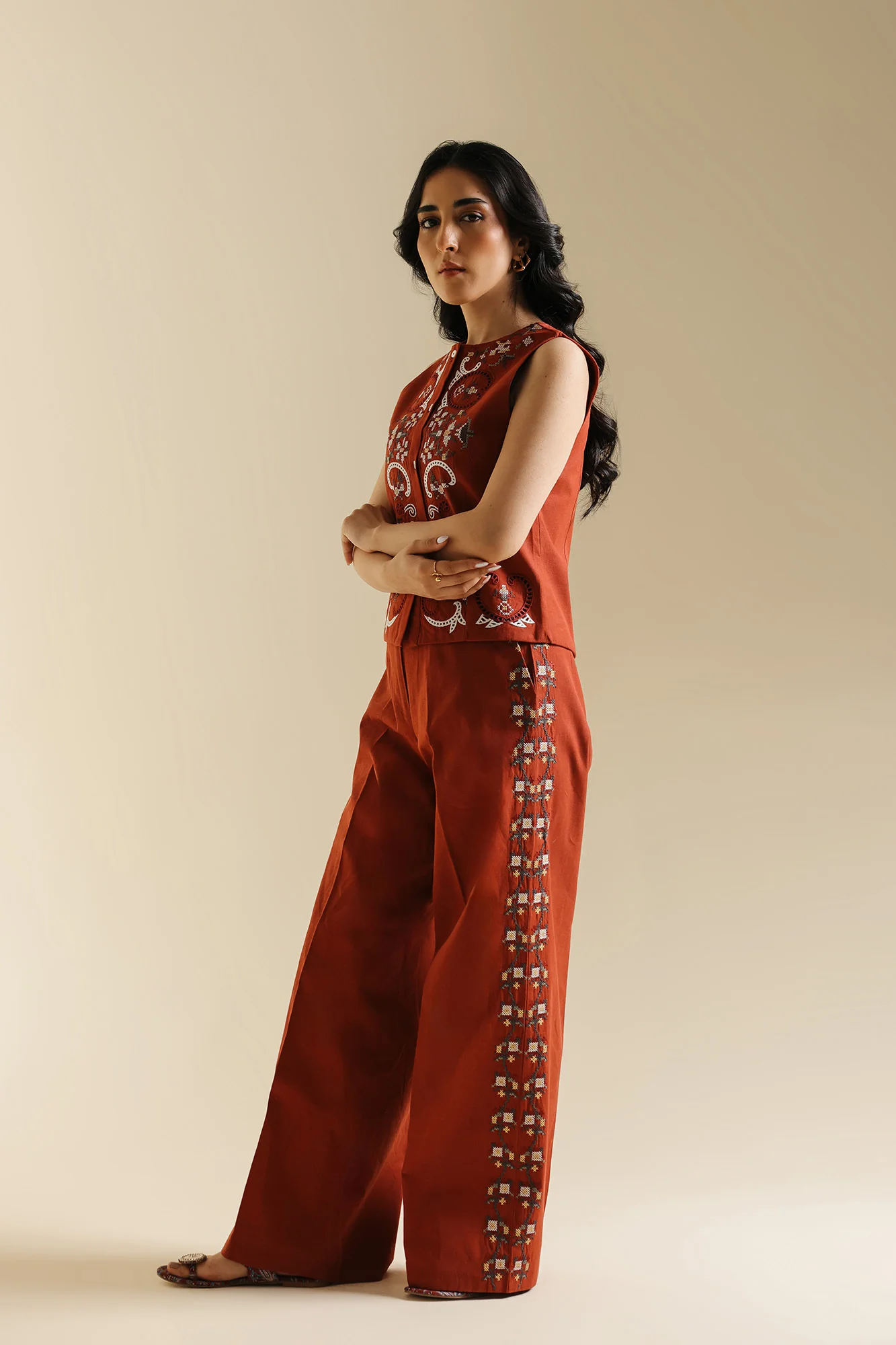 EMBROIDERED SUIT (E0636/119/319) - Image 10