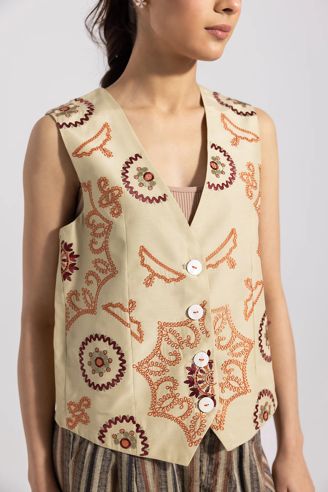 EMBROIDERED WAISTCOAT (E0036/119/005) - Image 5