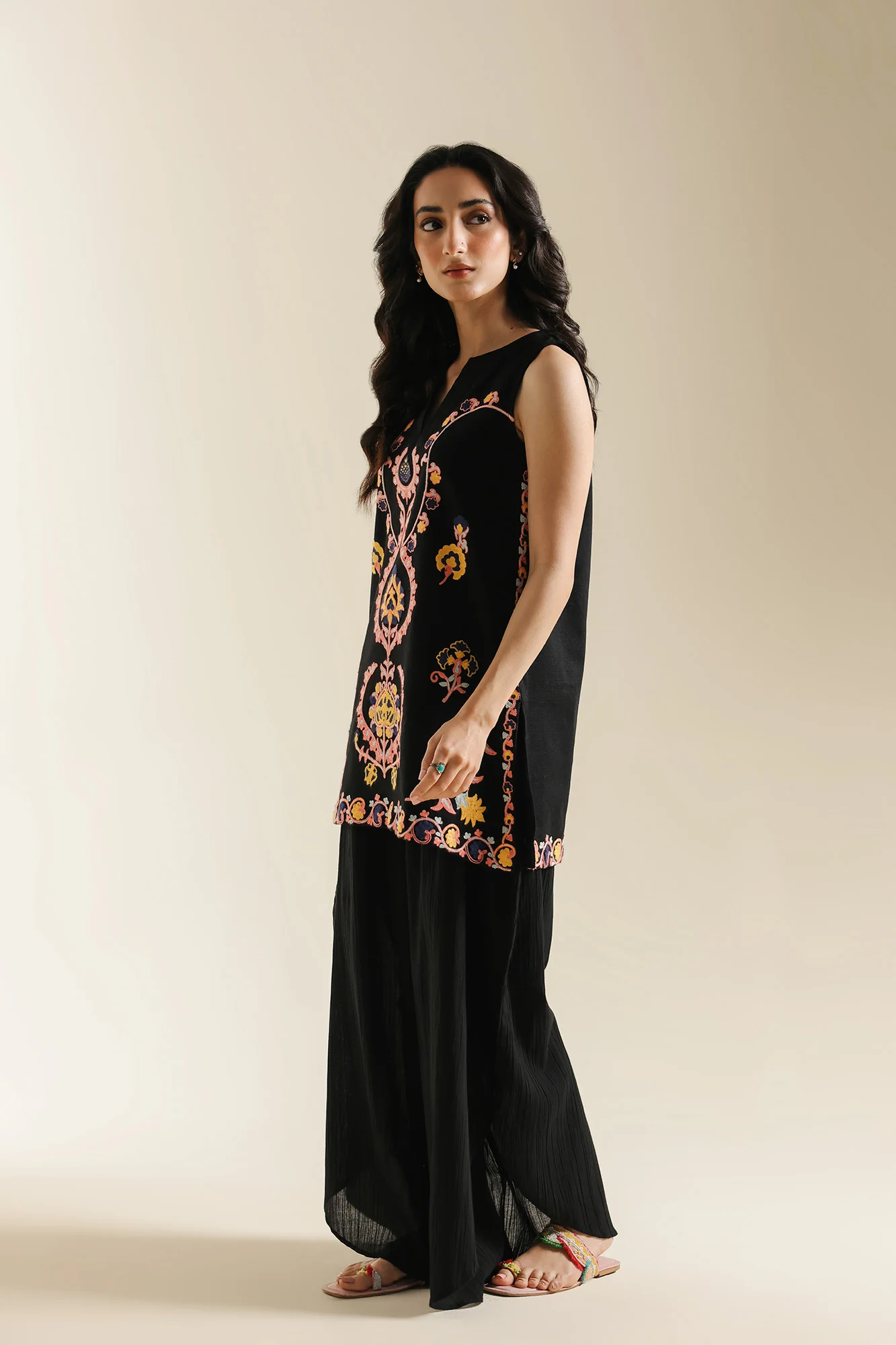 TOP (E0670/119/902) - Image 3