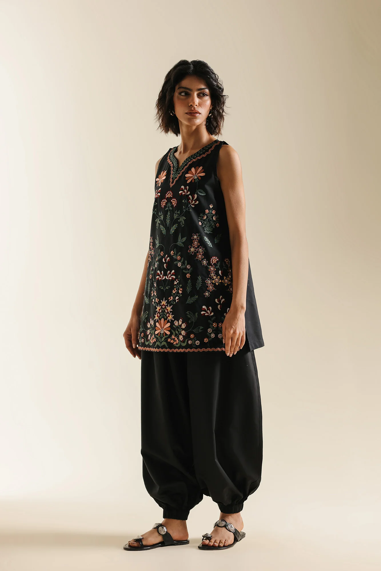 TOP (E0709/119/902) - Image 3