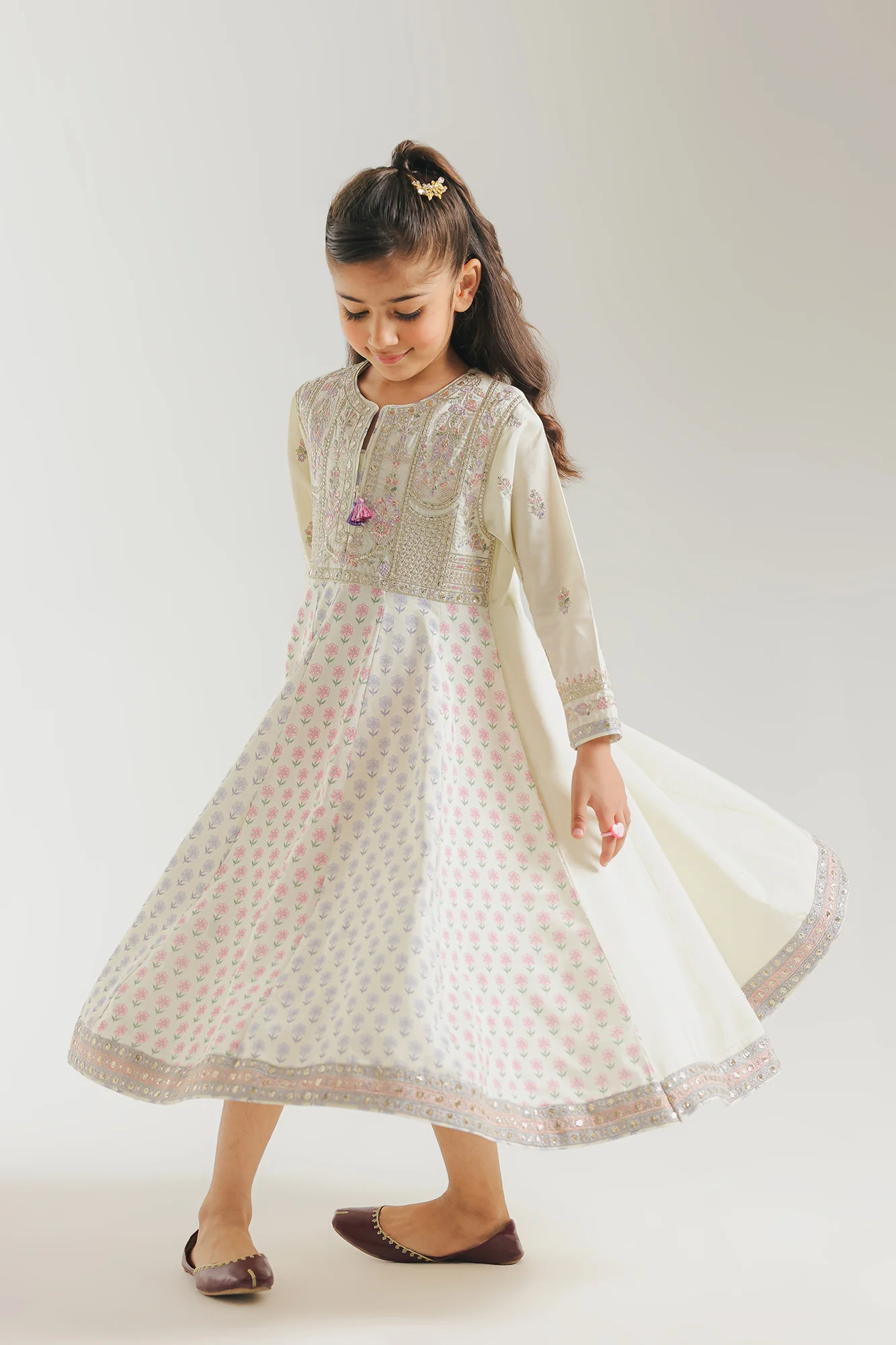 EMBROIDERED DRESS (E0927/404/005 E0927/304/005)
