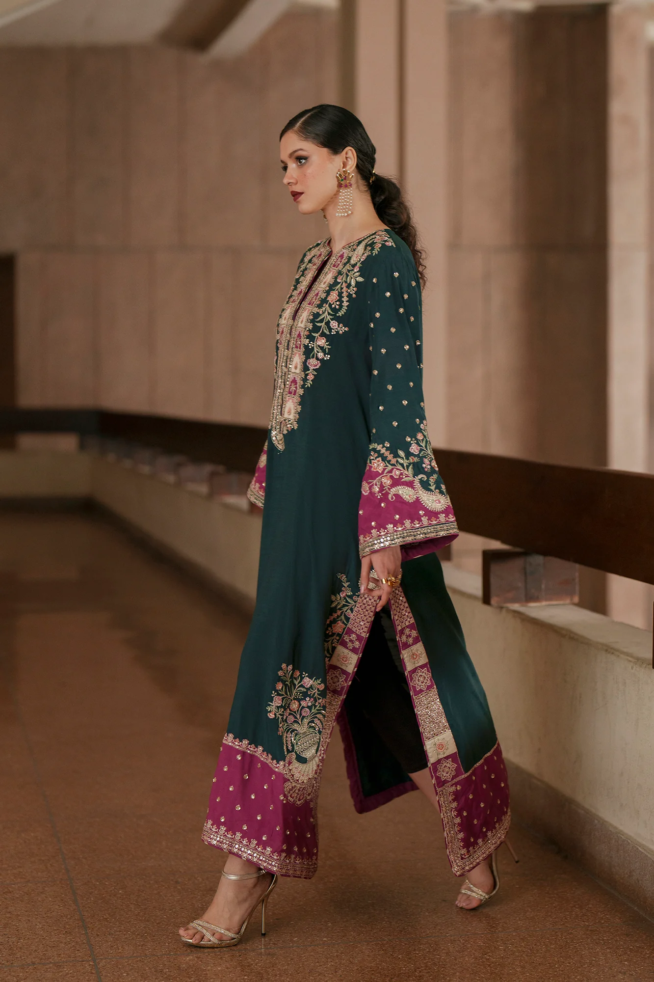 EMBROIDERED KAFTAN (E1031/104/712) - Image 3