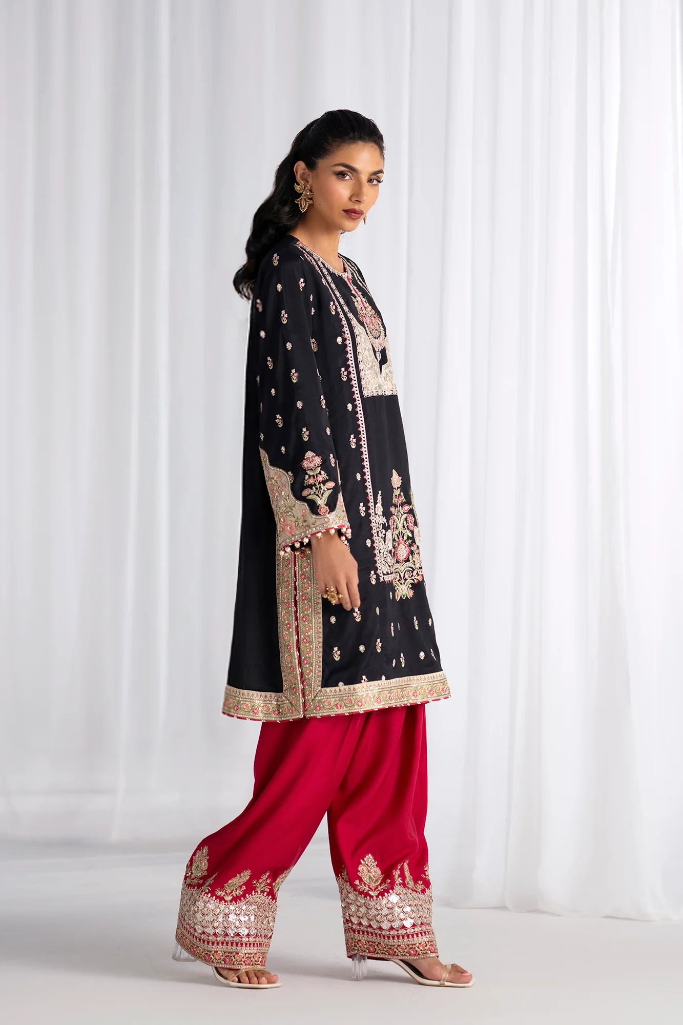 EMBROIDERED SUIT (E0970/104/901) - Image 3