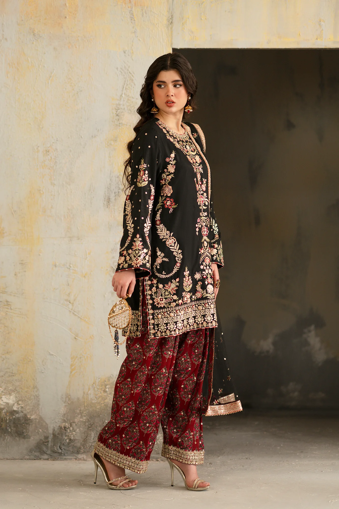 EMBROIDERED SUIT (E1062/104/902) - Image 3