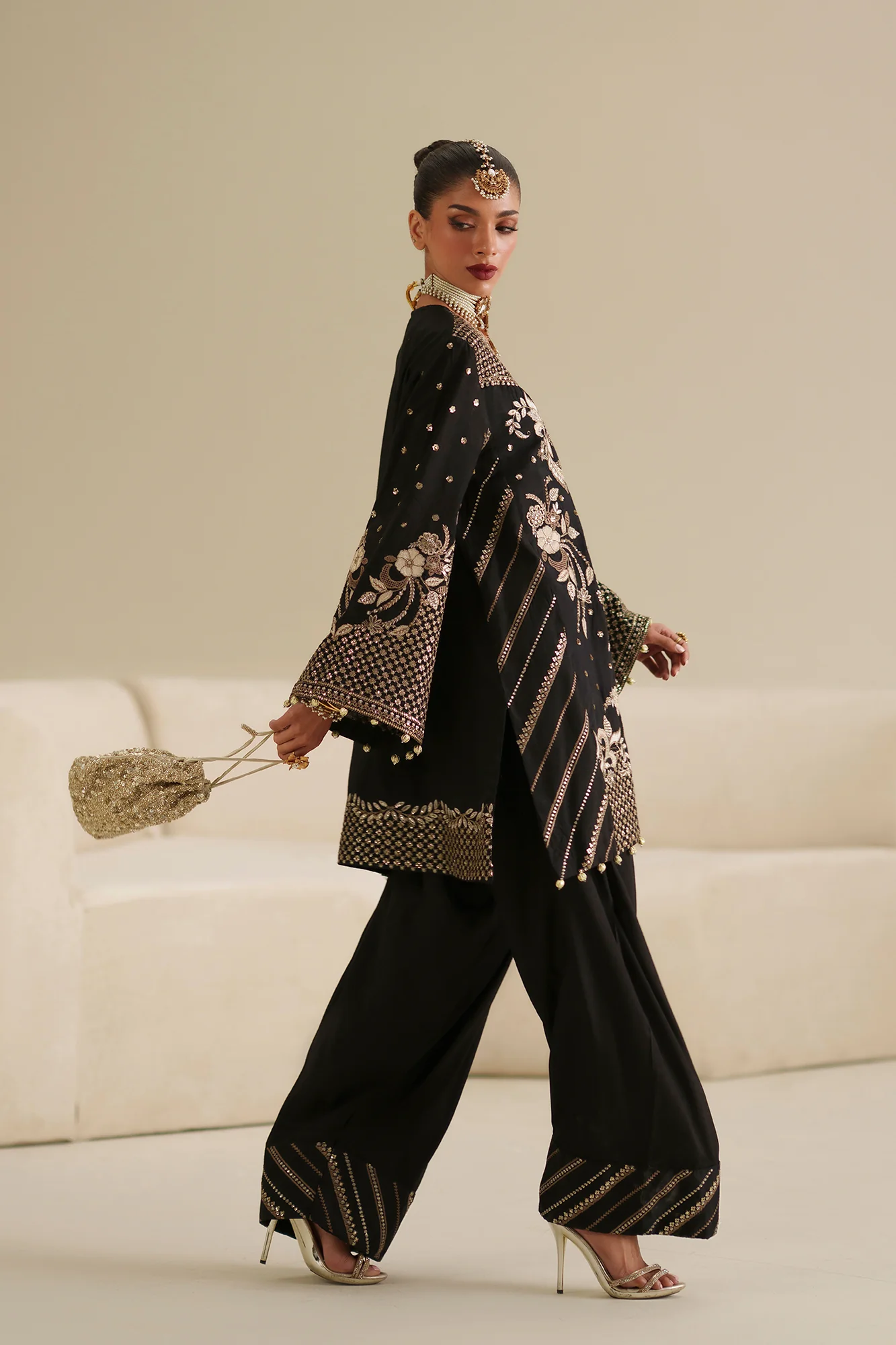 EMBROIDERED SUIT (E1082/104/902) - Image 3