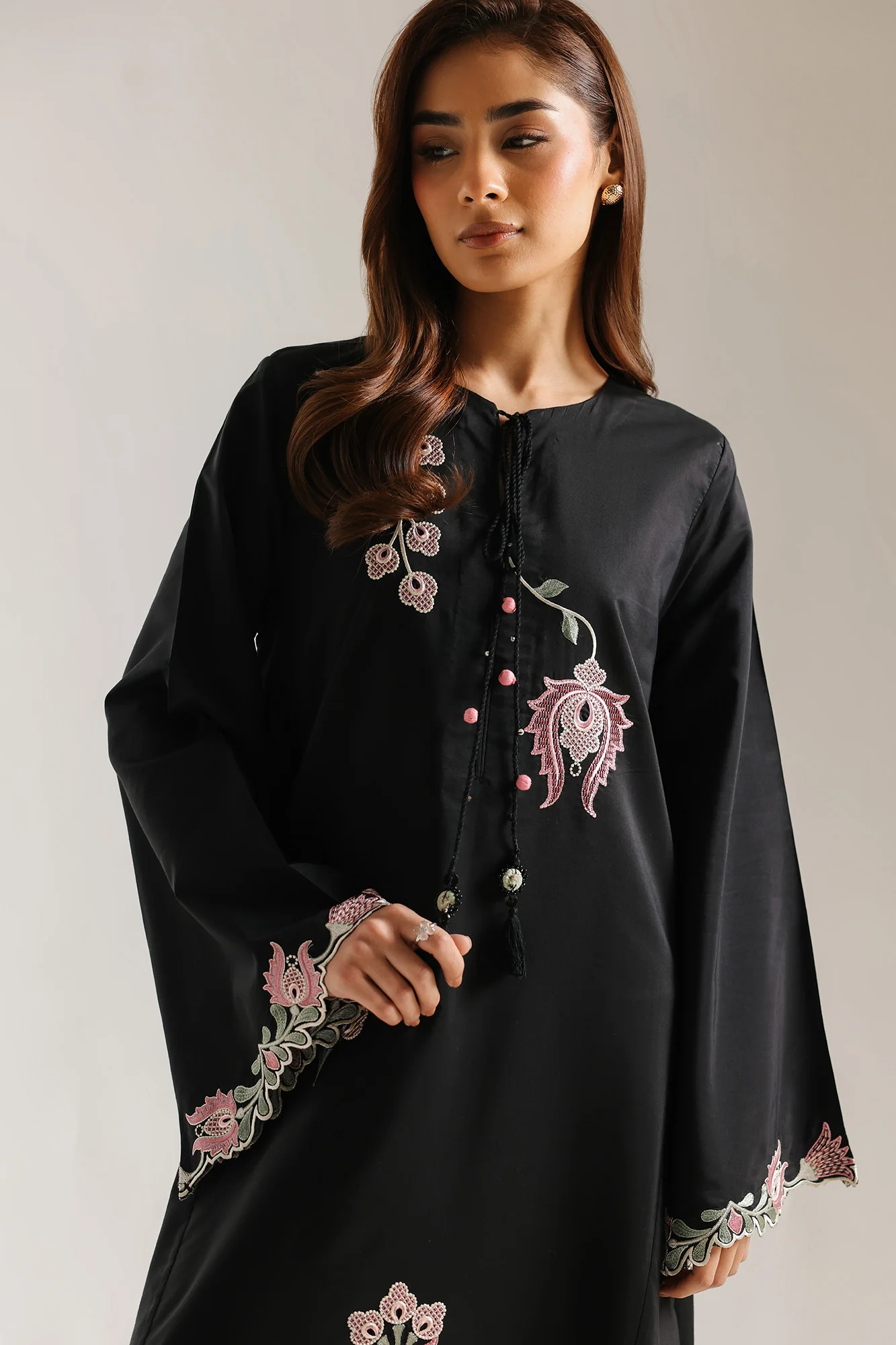EMBROIDERED DRESS (E7502/102/902) - Image 4