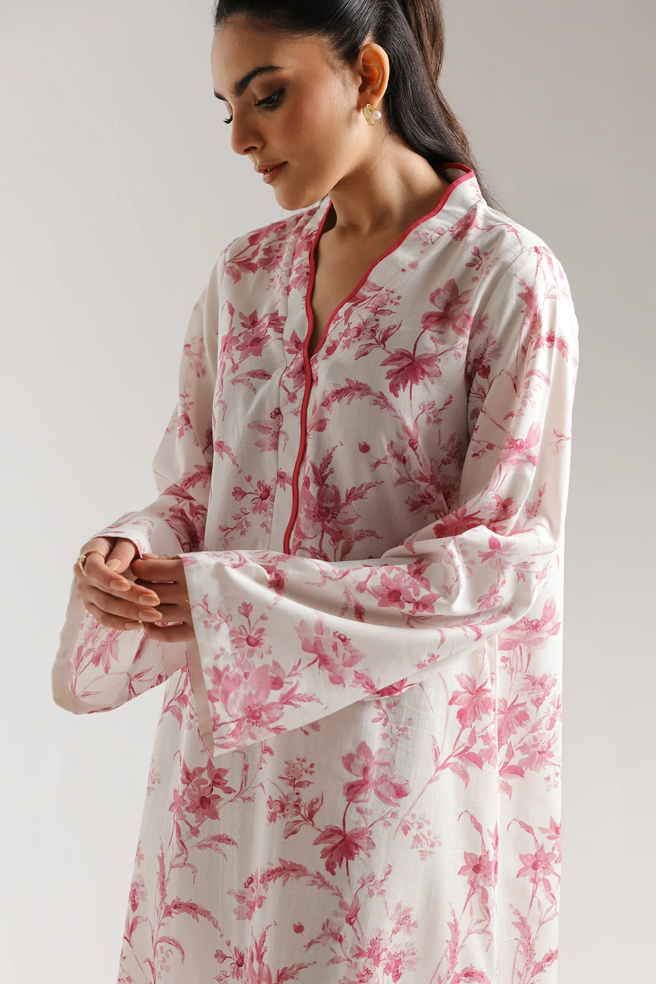 EMBROIDERED DRESS (E7711/102/316)