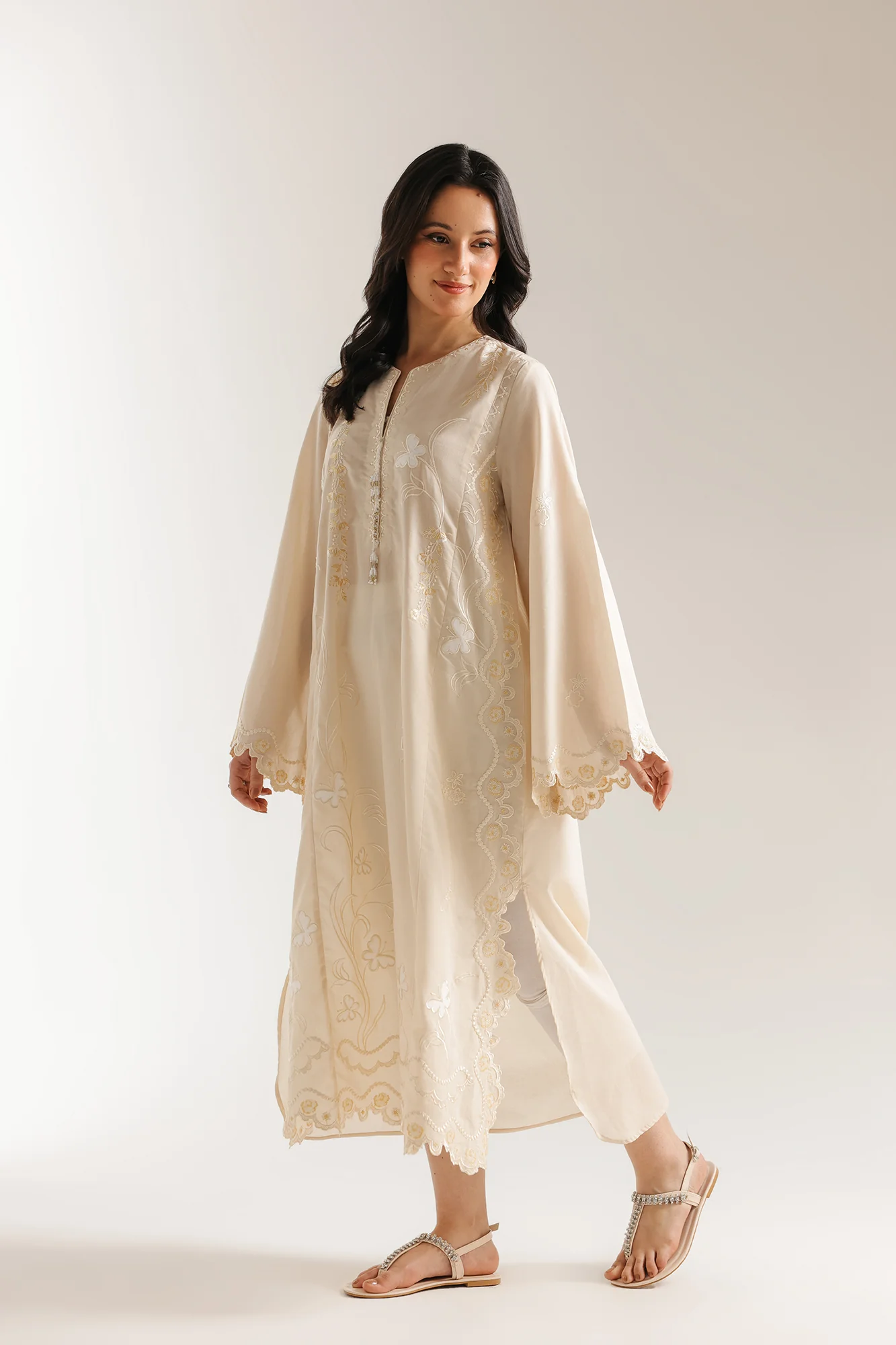 EMBROIDERED KAFTAN (E7724/102/006) - Image 3