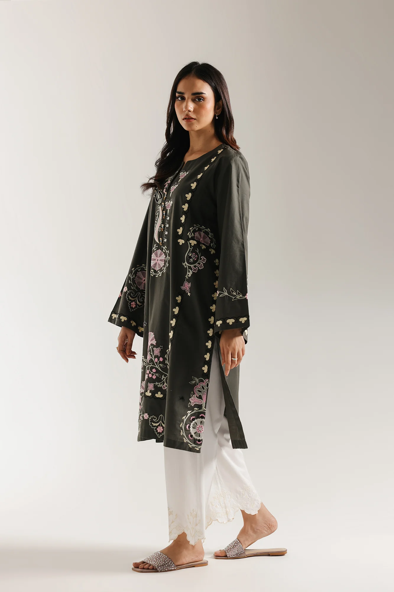 EMBROIDERED SHIRT (E7015/102/116) - Image 3