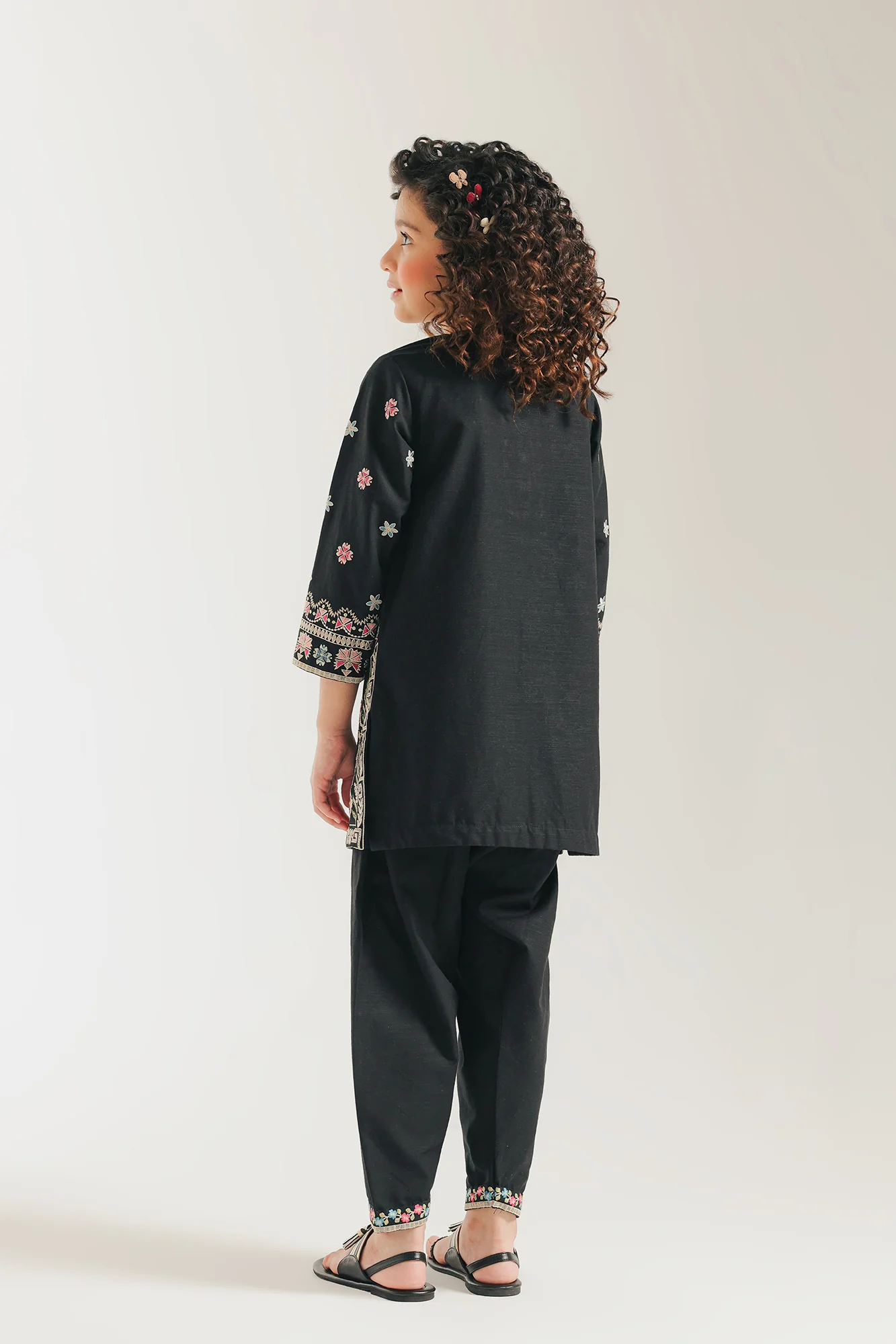 EMBROIDERED SUIT (E1362/402/901 E1362/302/901) - Image 2
