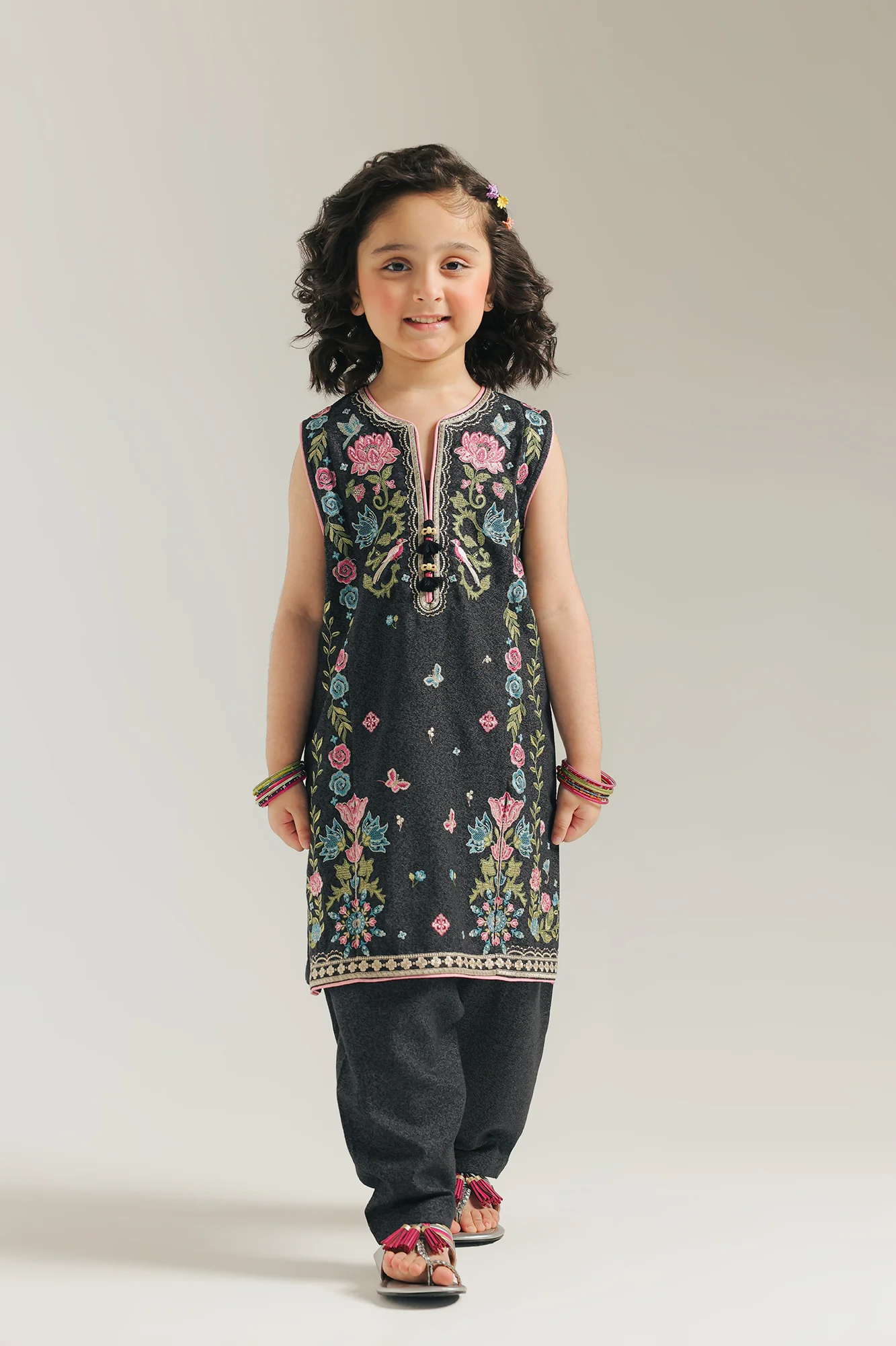 EMBROIDERED SUIT (E1365/402/901 E1365/302/901) - Image 3