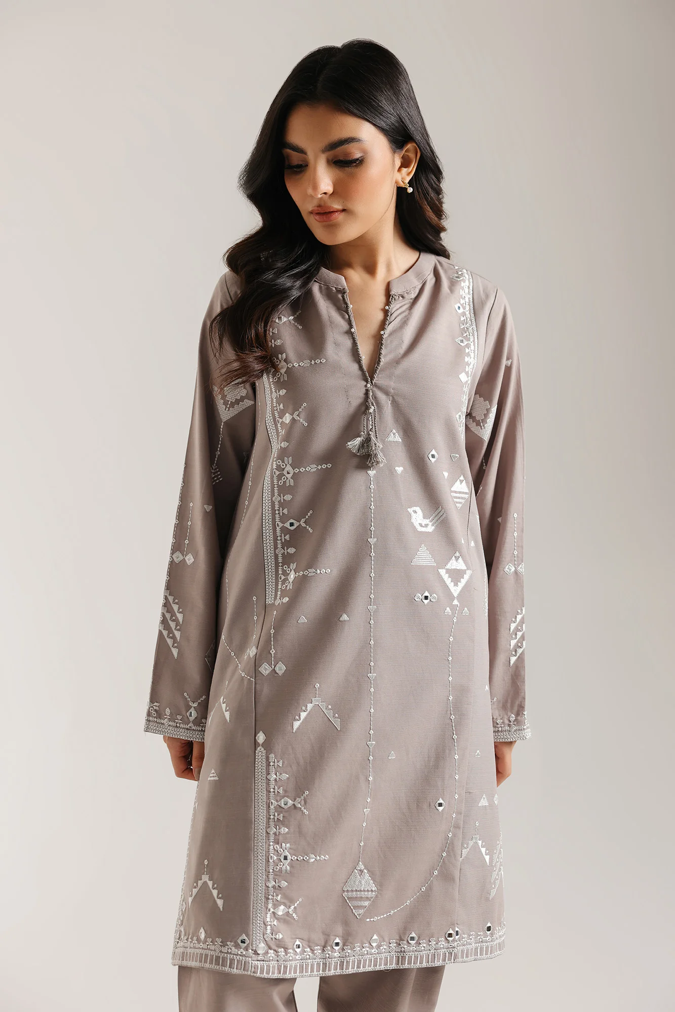 EMBROIDERED SUIT (E7033/102/817) - Image 4