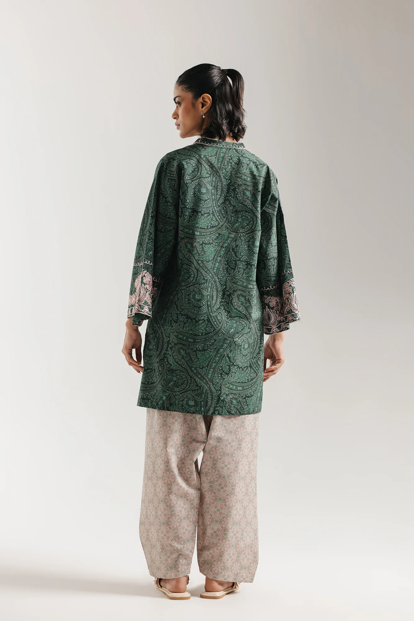 EMBROIDERED SUIT (E7530/102/707) - Image 3