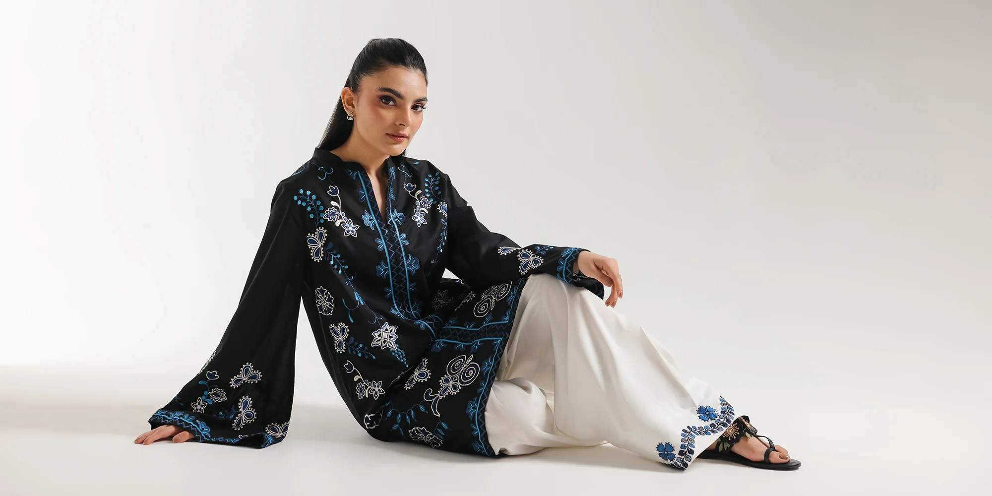 EMBROIDERED SUIT (E7752/102/902) - Image 6
