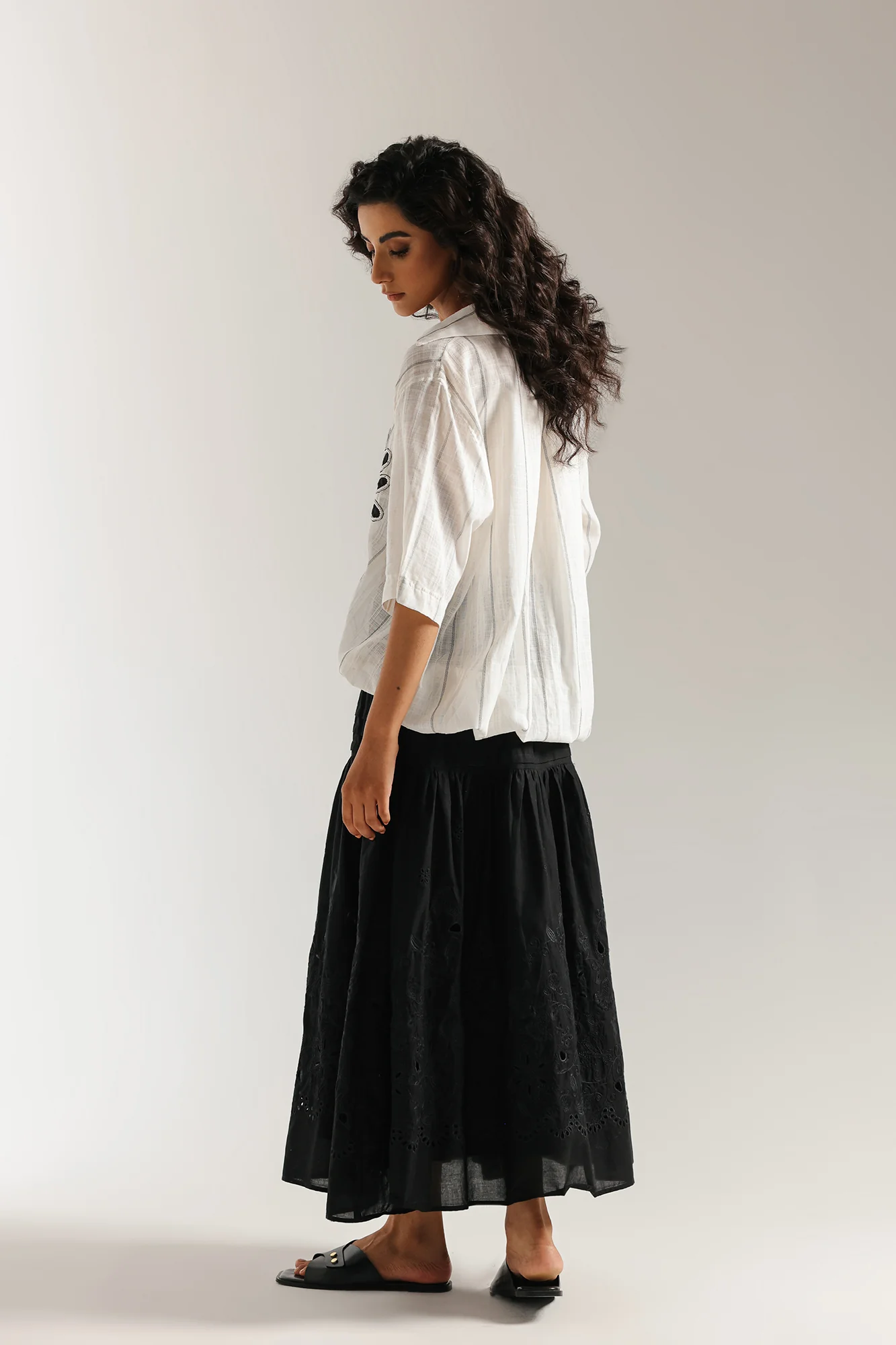 EMBROIDERED TOP (E0513/101/002) - Image 4