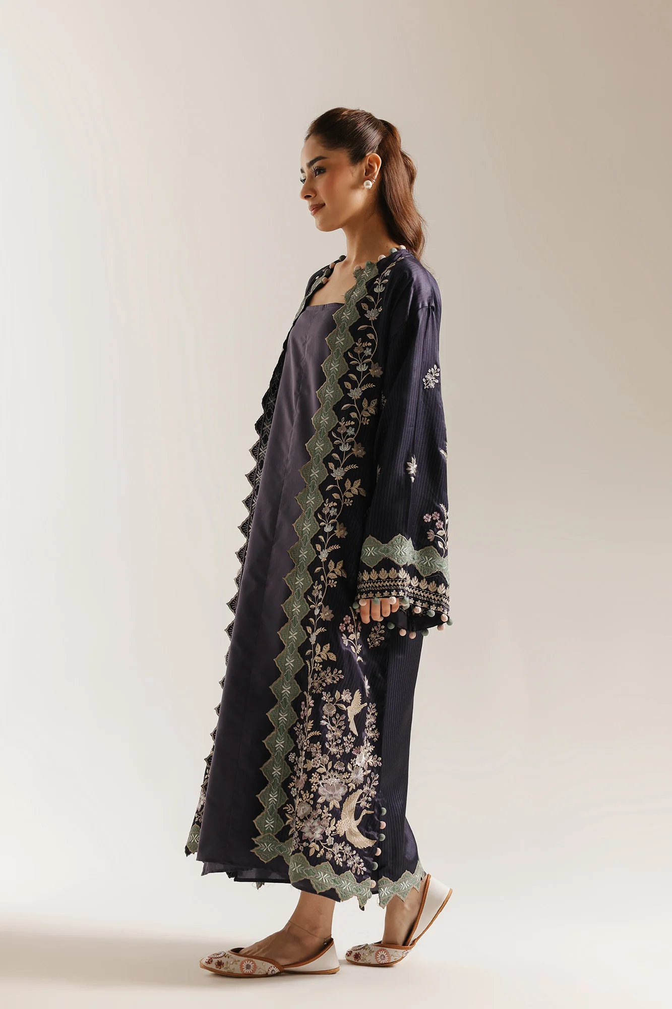 EMBROIDERED KIMONO (E4041/103/902) - Image 2