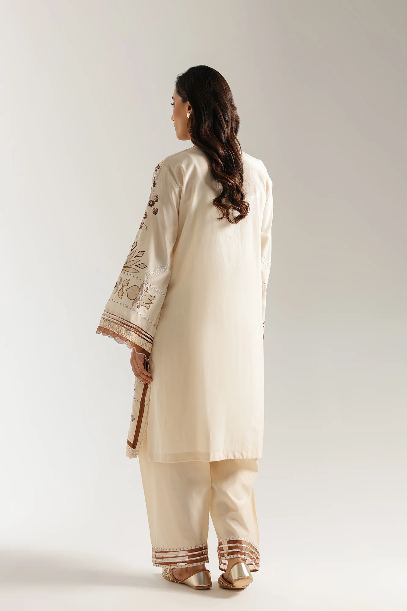 EMBROIDERED SUIT (E3459/103/112) - Image 3