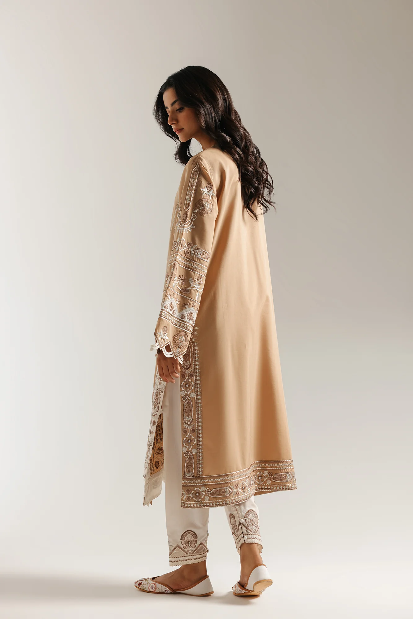EMBROIDERED SUIT (E3614/103/007) - Image 5