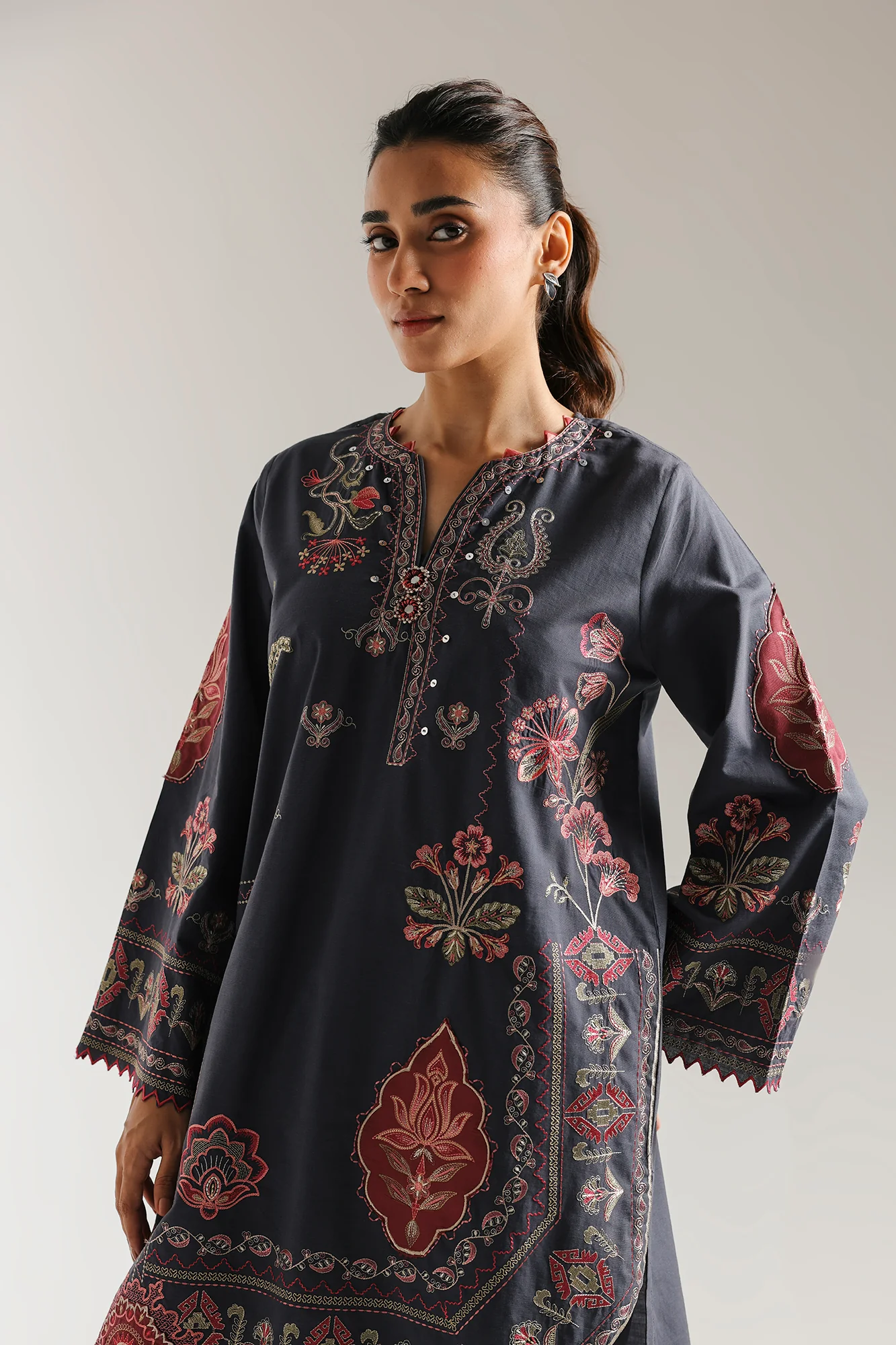 EMBROIDERED SUIT (E3625/103/904) - Image 5