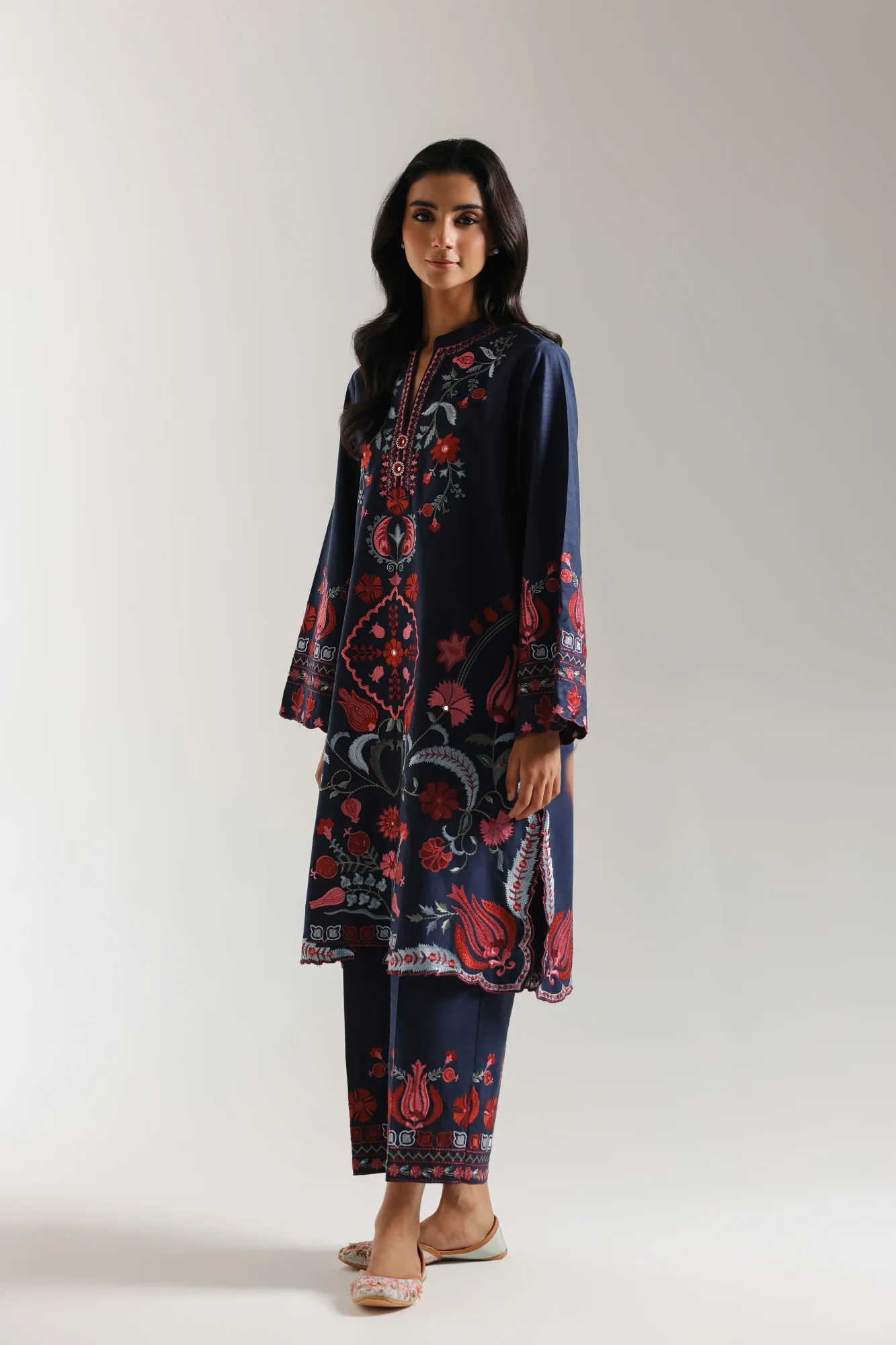 EMBROIDERED SUIT (E3683/103/619) - Image 3