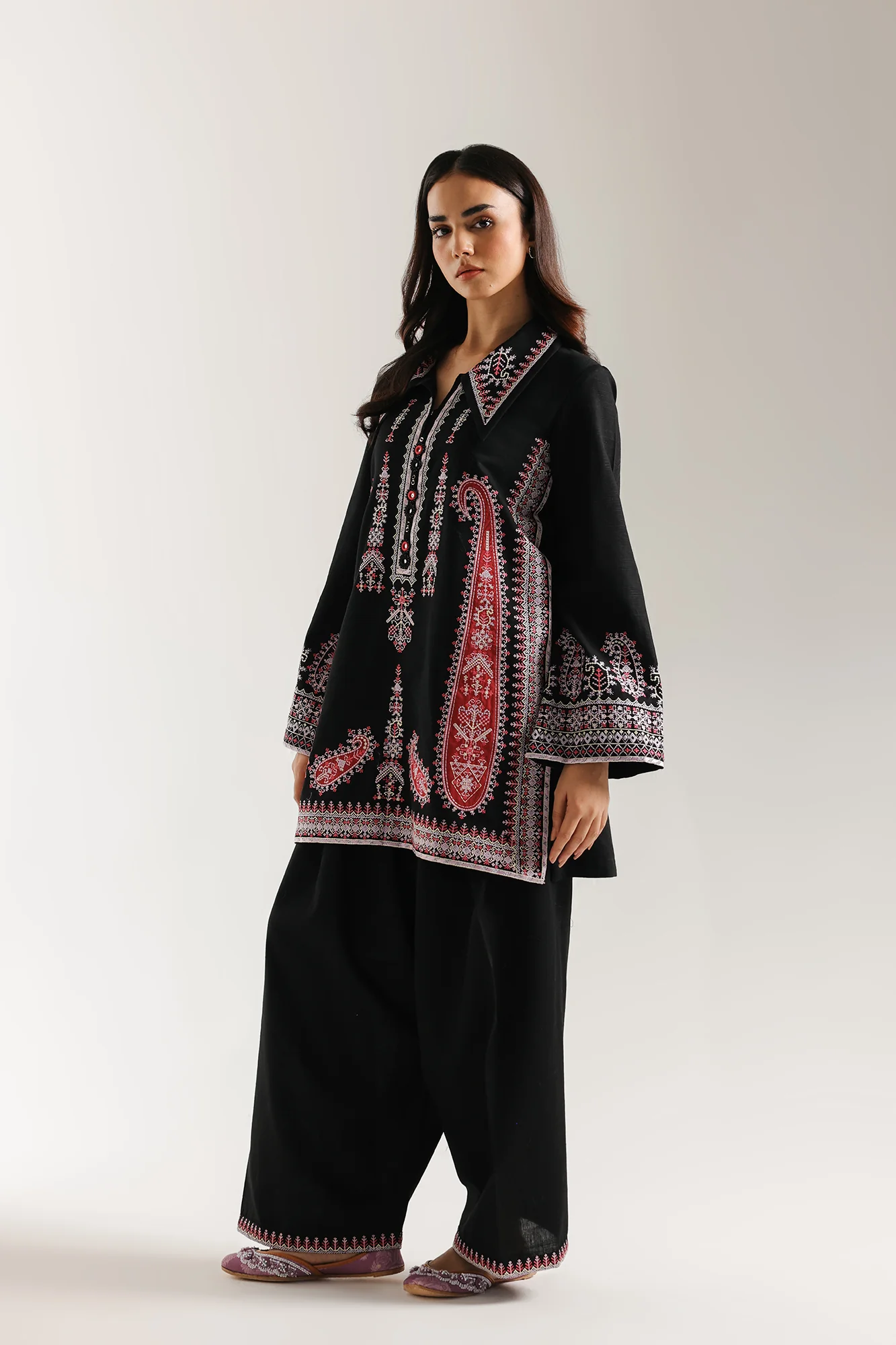 EMBROIDERED SUIT (E3721/103/902) - Image 3