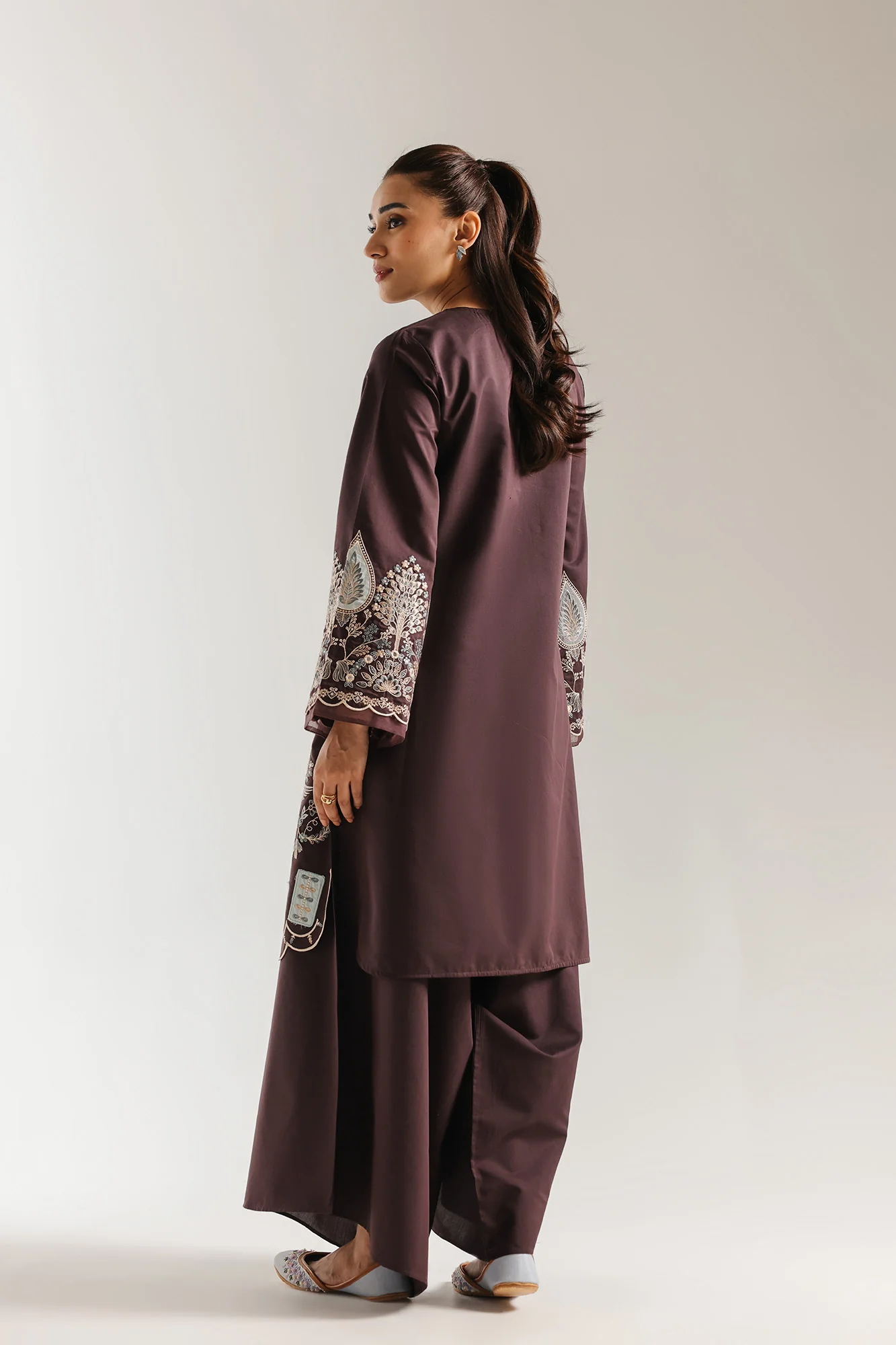 EMBROIDERED SUIT (E4084/103/904) - Image 3
