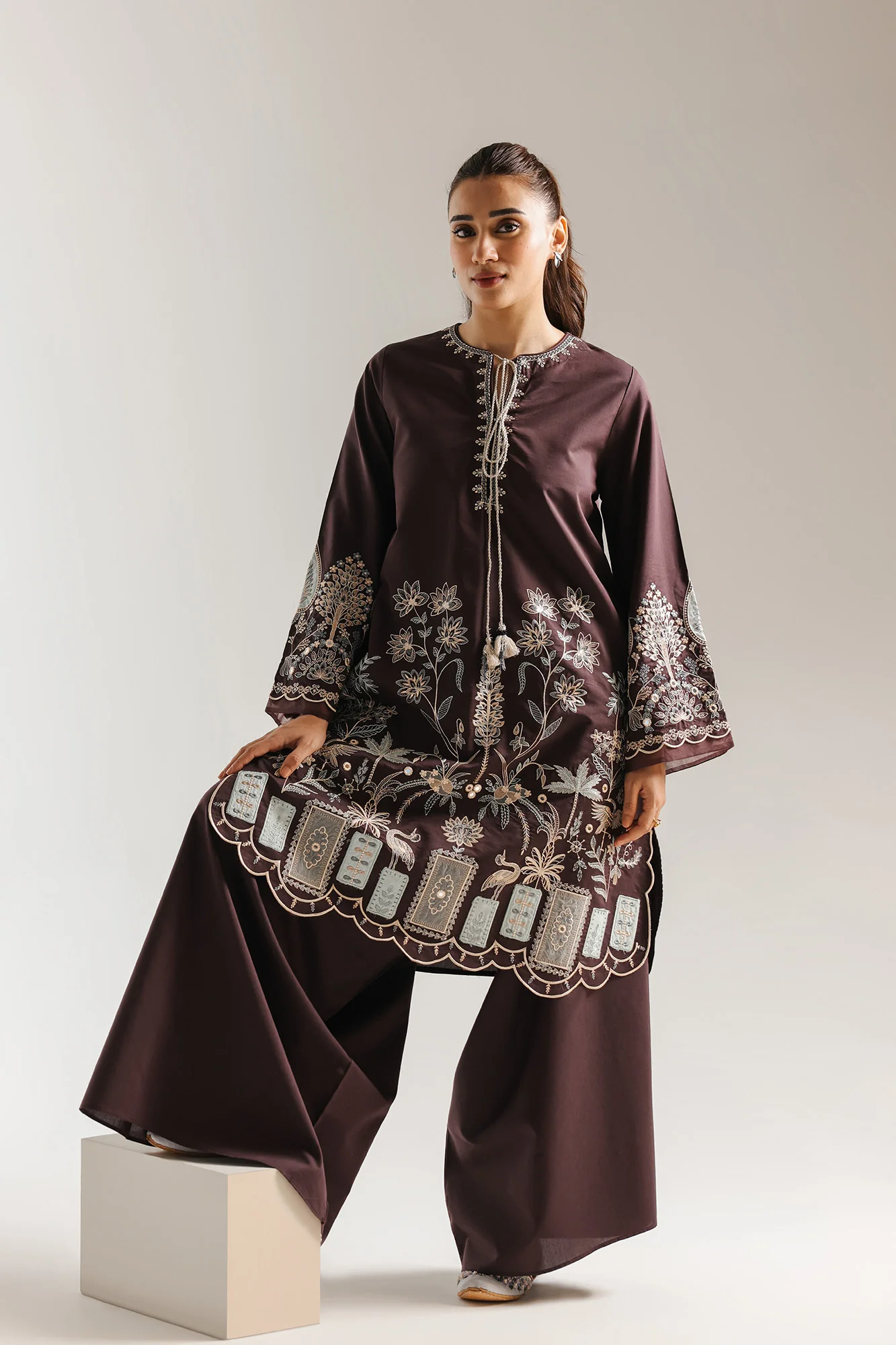 EMBROIDERED SUIT (E4084/103/904) - Image 5