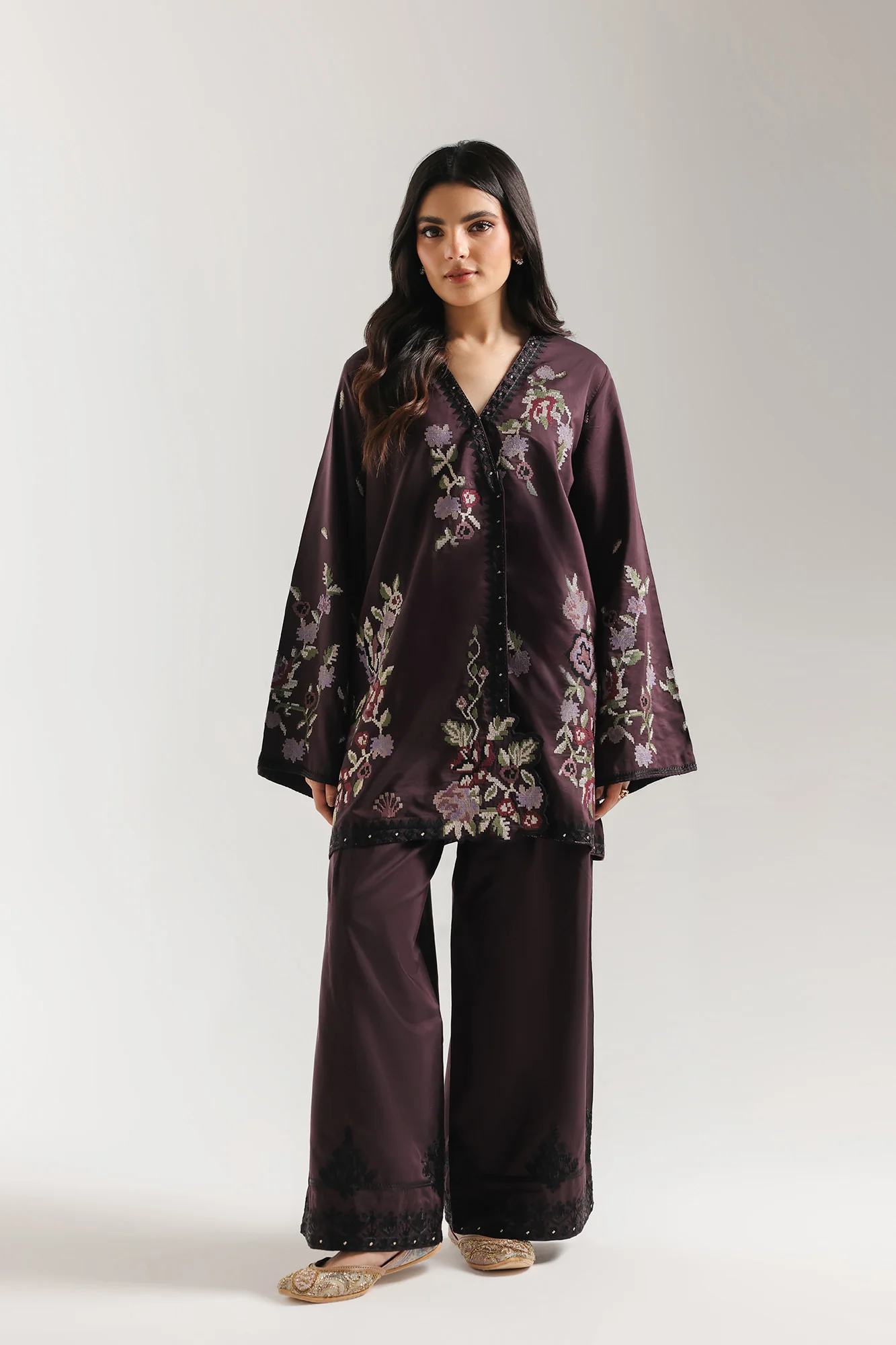 EMBROIDERED SUIT (E4092/103/516) - Image 2