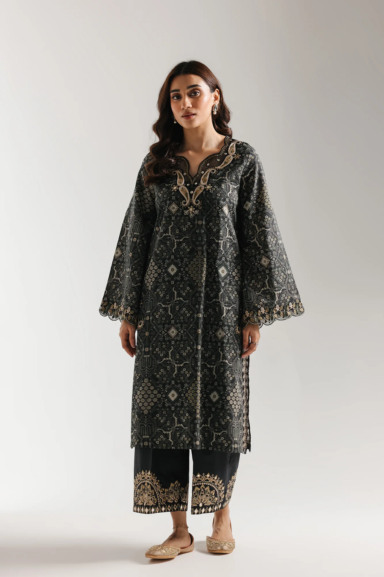 EMBROIDERED SUIT (E4171/103/902) - Image 2
