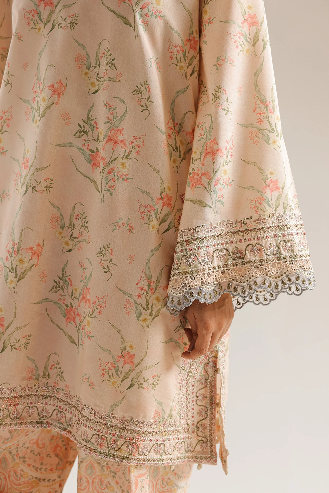 EMBROIDERED SUIT (E4172/103/329) - Image 5