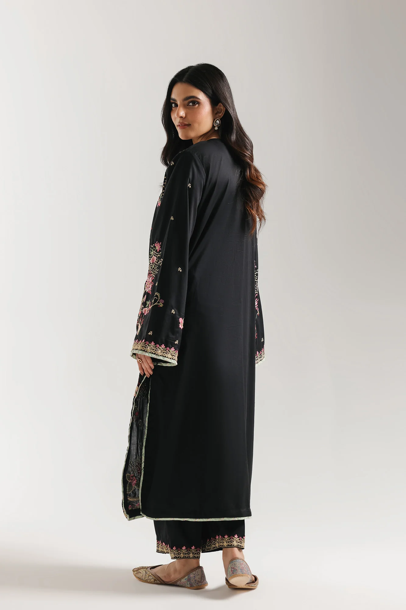 EMBROIDERED SUIT (E4198/103/902) - Image 4