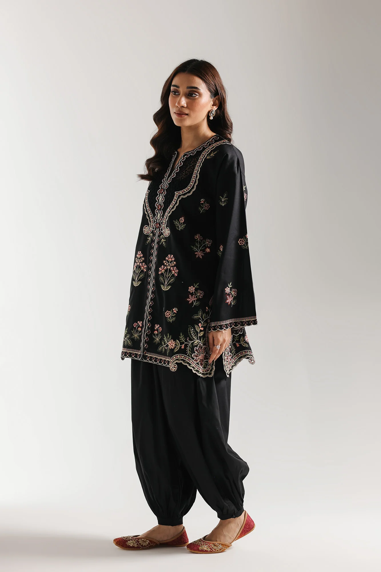 EMBROIDERED SUIT (E4199/103/901) - Image 3
