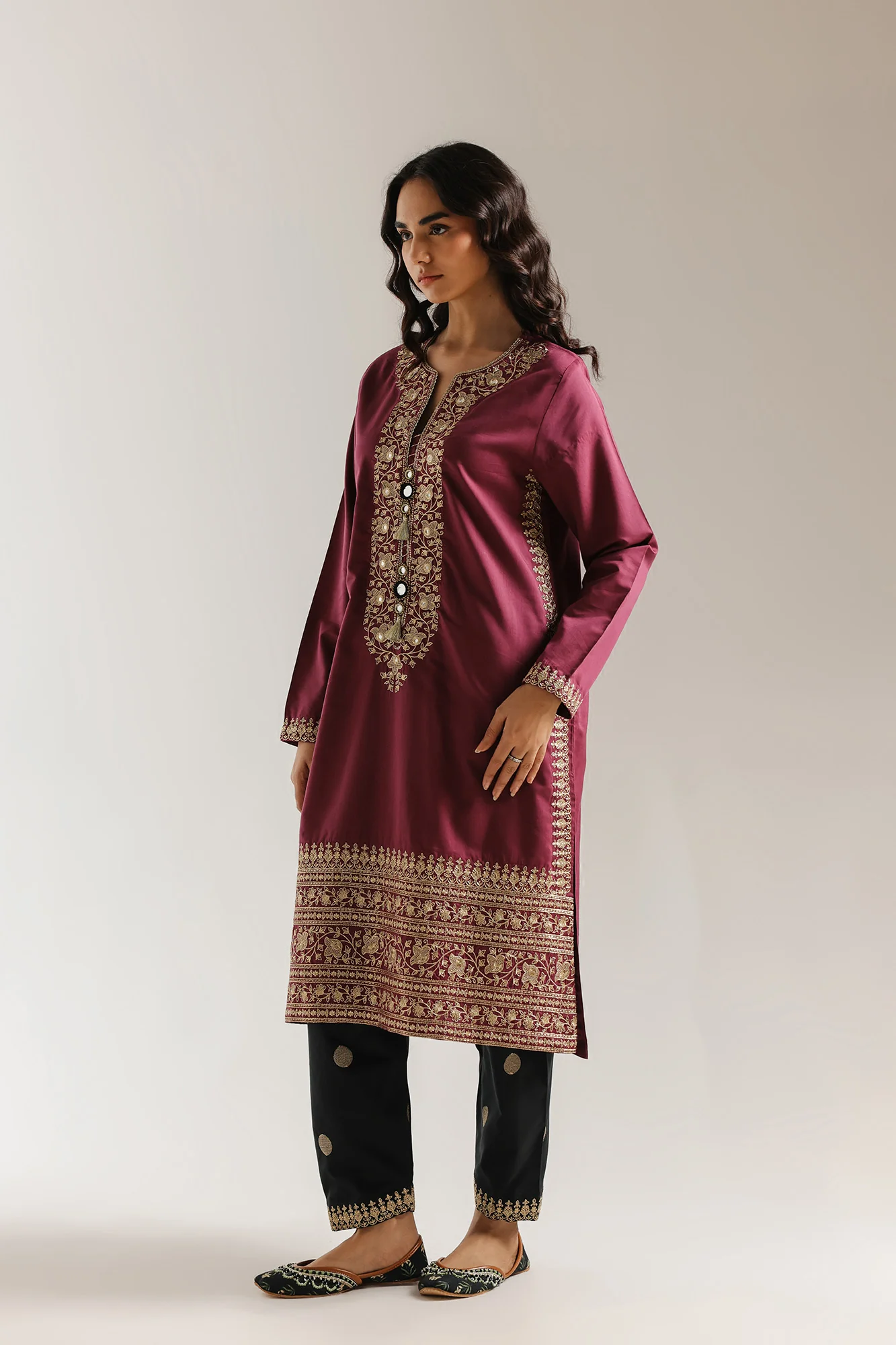 EMBROIDERED SUIT (E4224/103/402) - Image 2