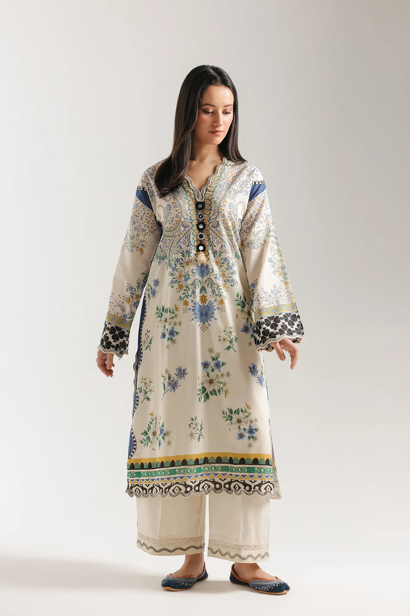 EMBROIDERED SUIT (E4338/103/005) - Image 2