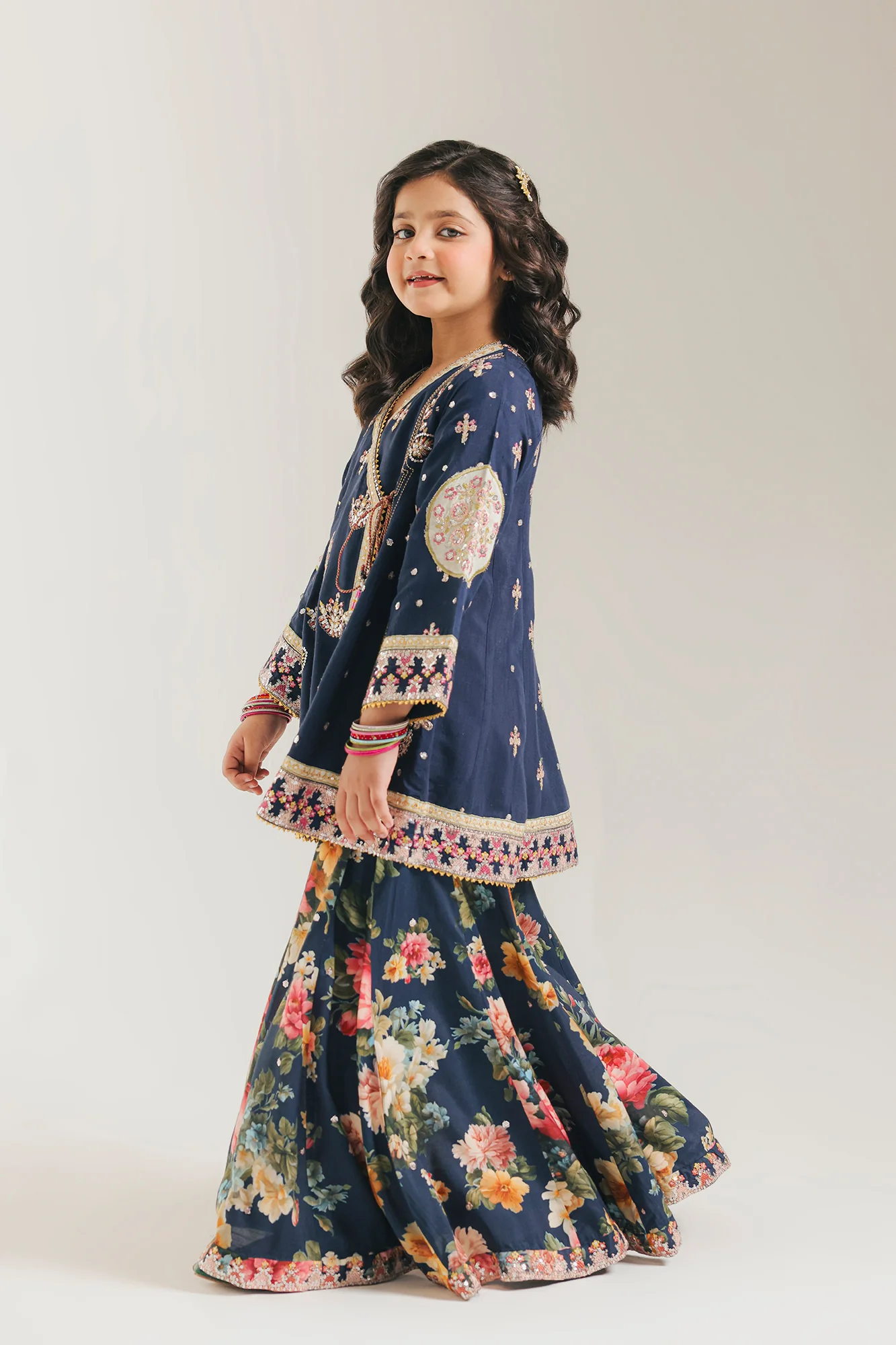 EMBROIDERED SUIT (E0224/415/622 E0224/315/622) - Image 3