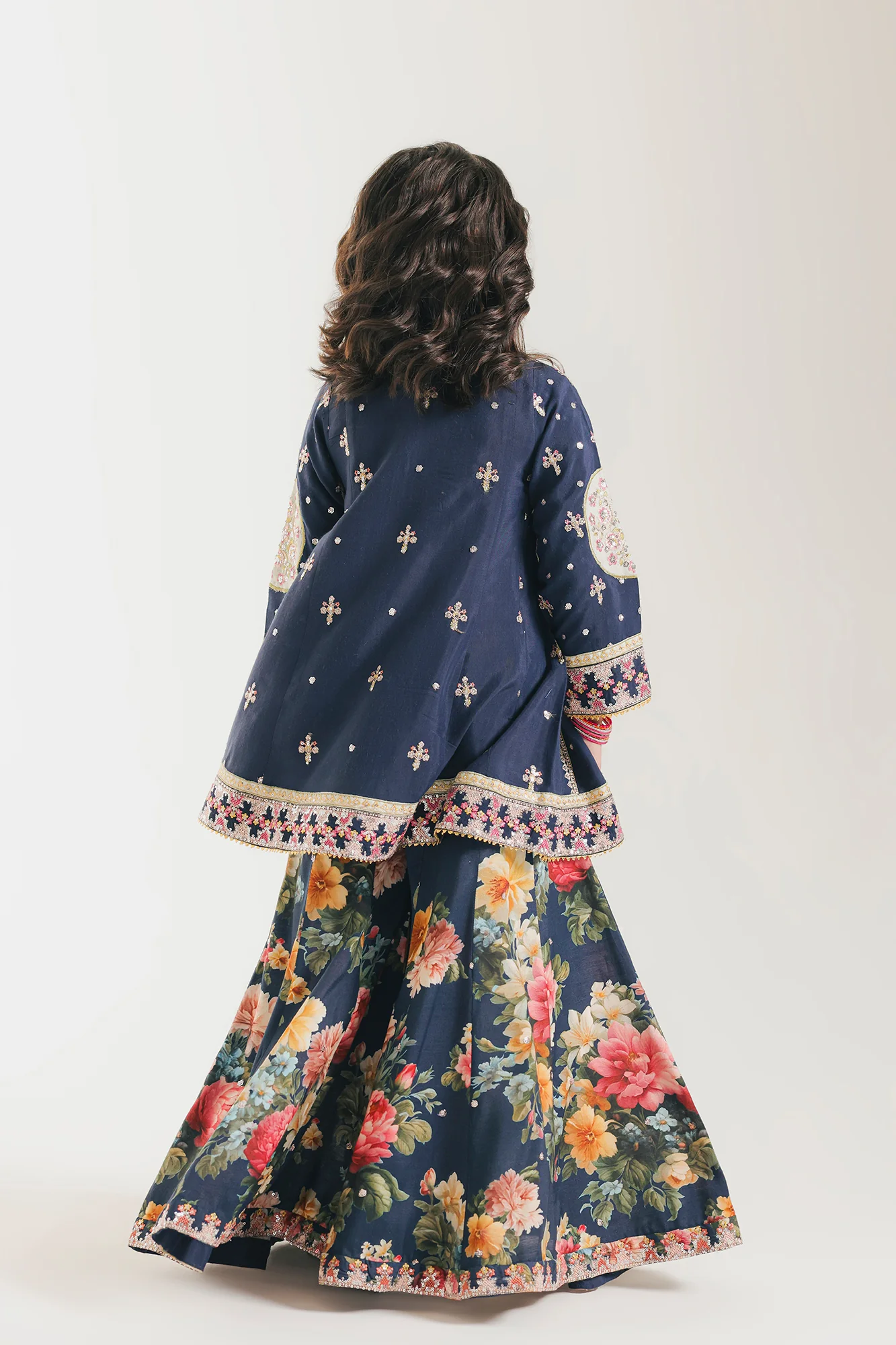 EMBROIDERED SUIT (E0224/415/622 E0224/315/622) - Image 4