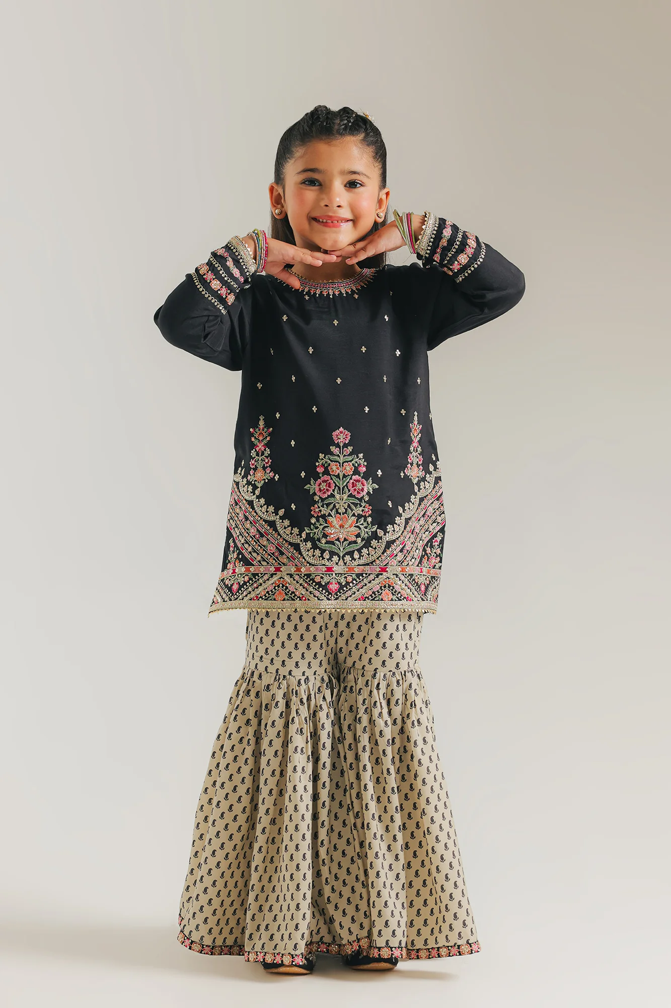 EMBROIDERED SUIT (E0304/415/901 E0304/315/901) - Image 3