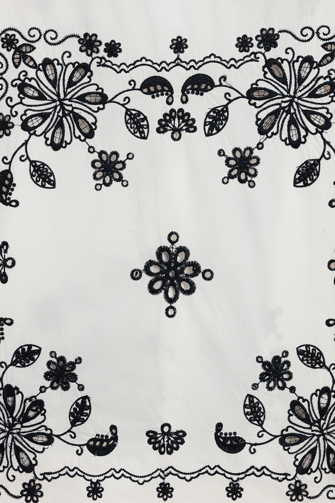 EMBROIDERED SUIT (E0641/106/003) - Image 4
