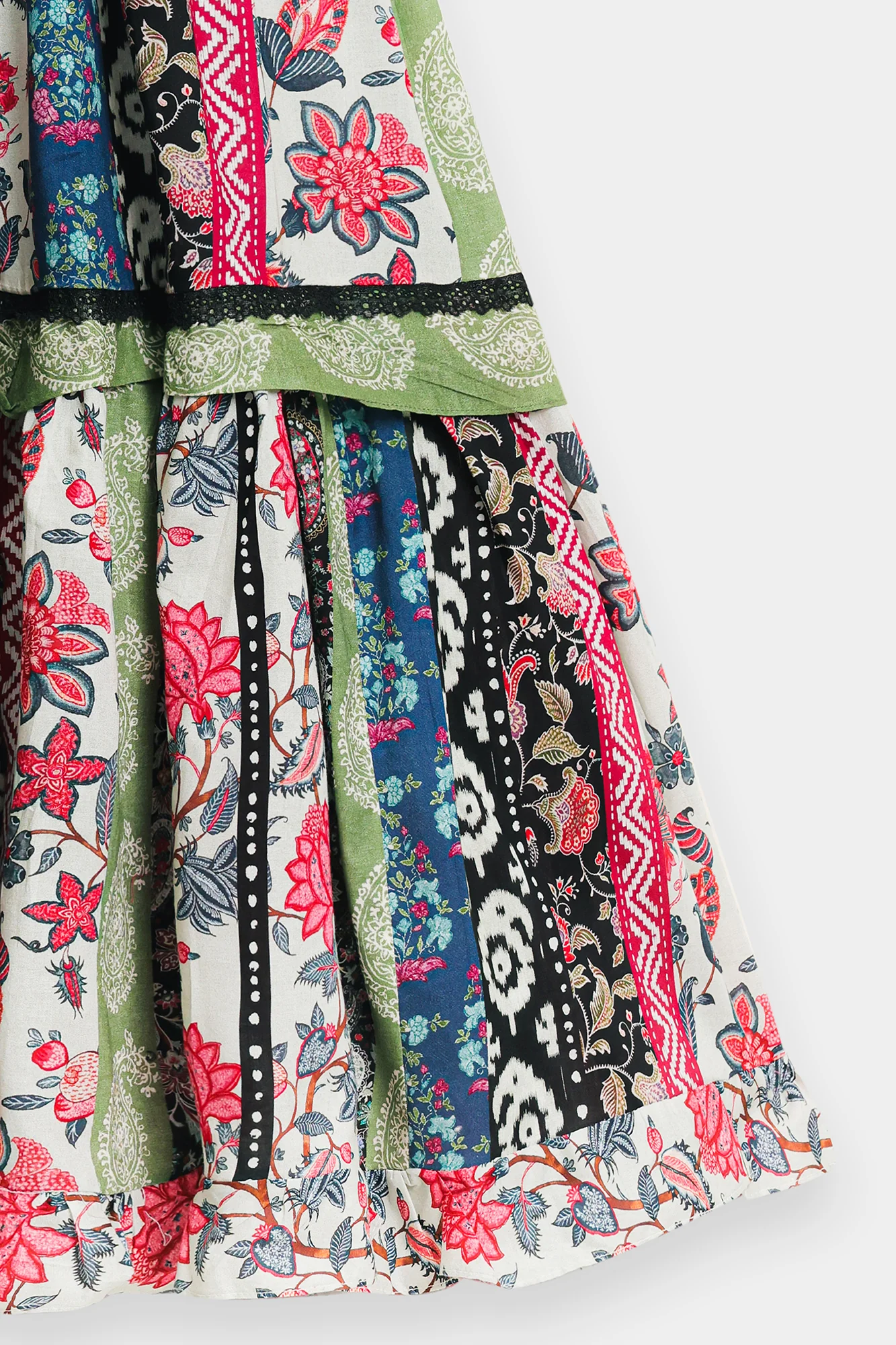 DRESS (E0041/120/002) - Image 13