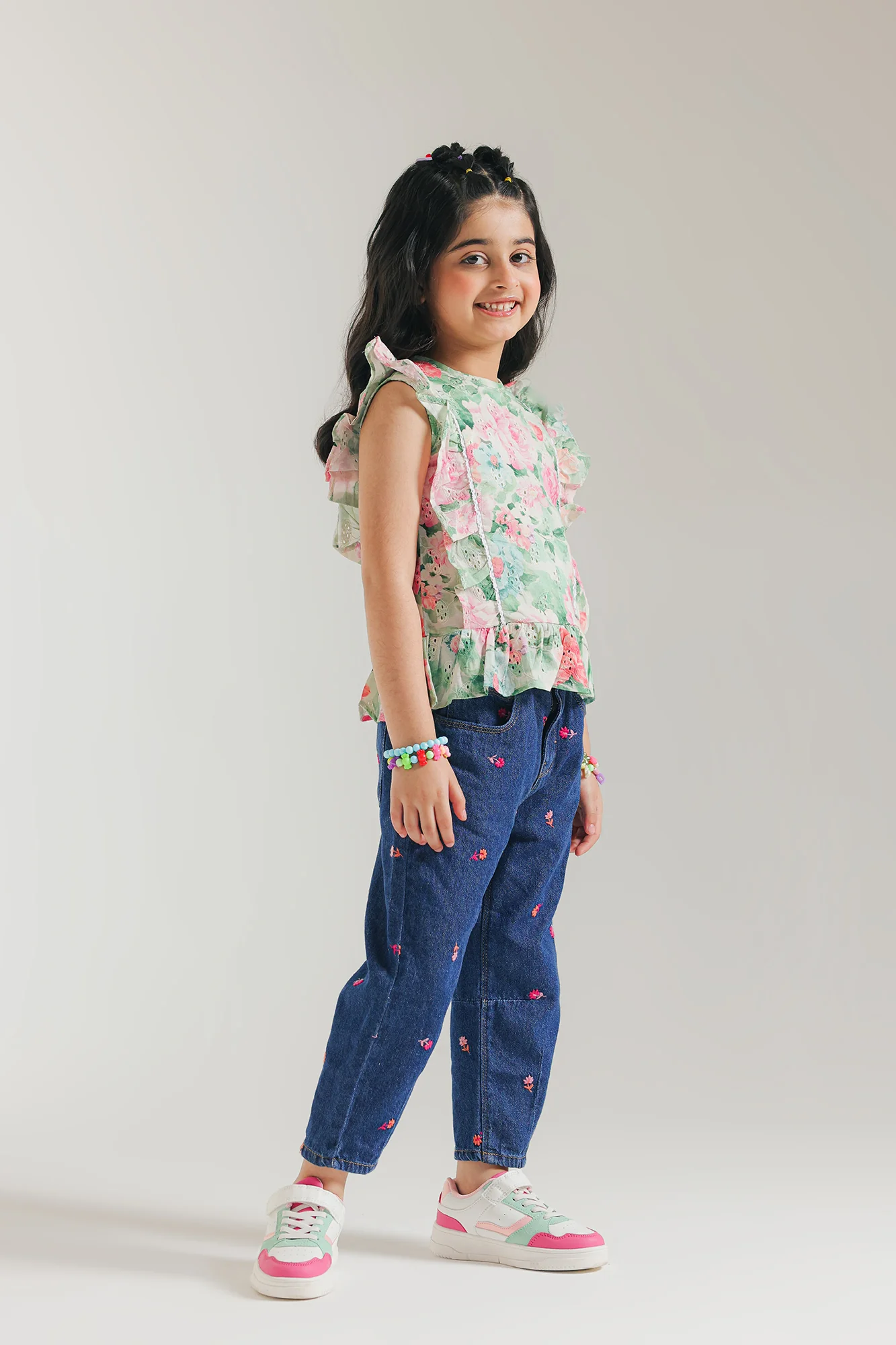EMBROIDERED TOP (E1563/301/001)
