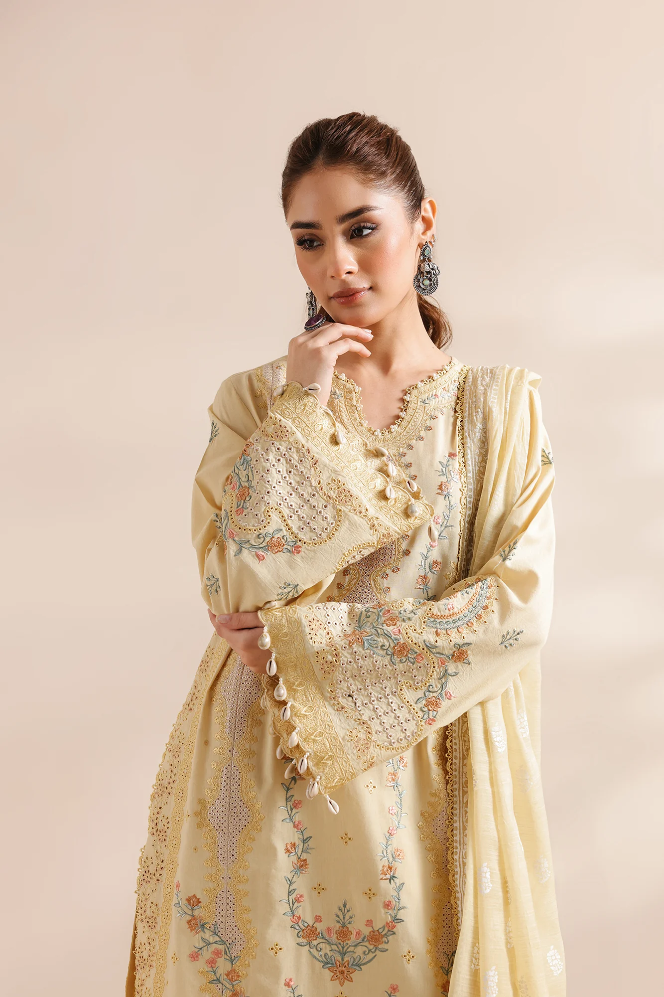 EMBROIDERED SUIT (E0944/203/110) - Image 5