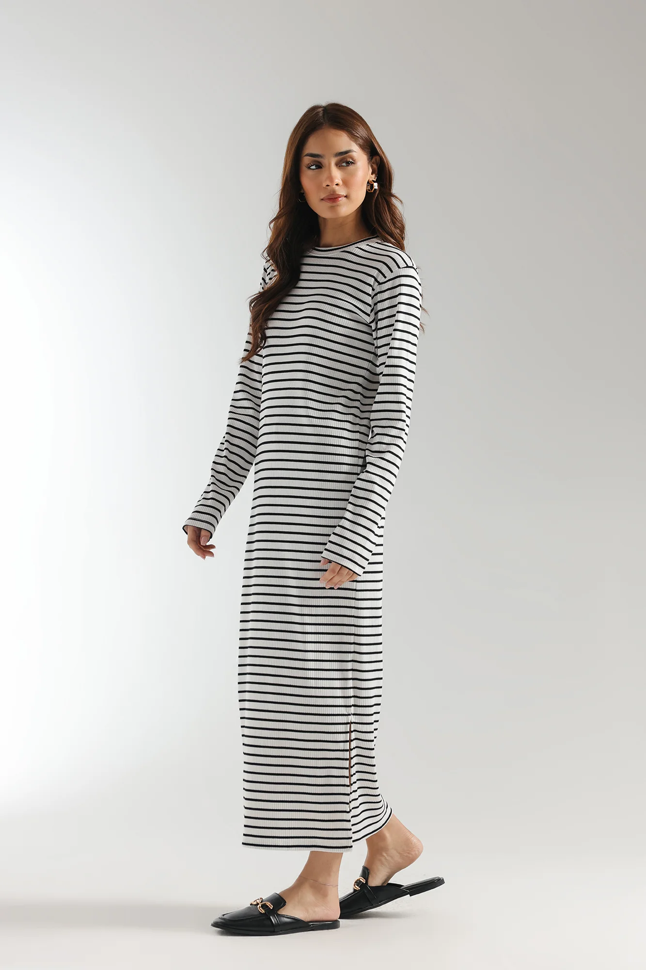 DRESS (E2001/108/999) - Image 3
