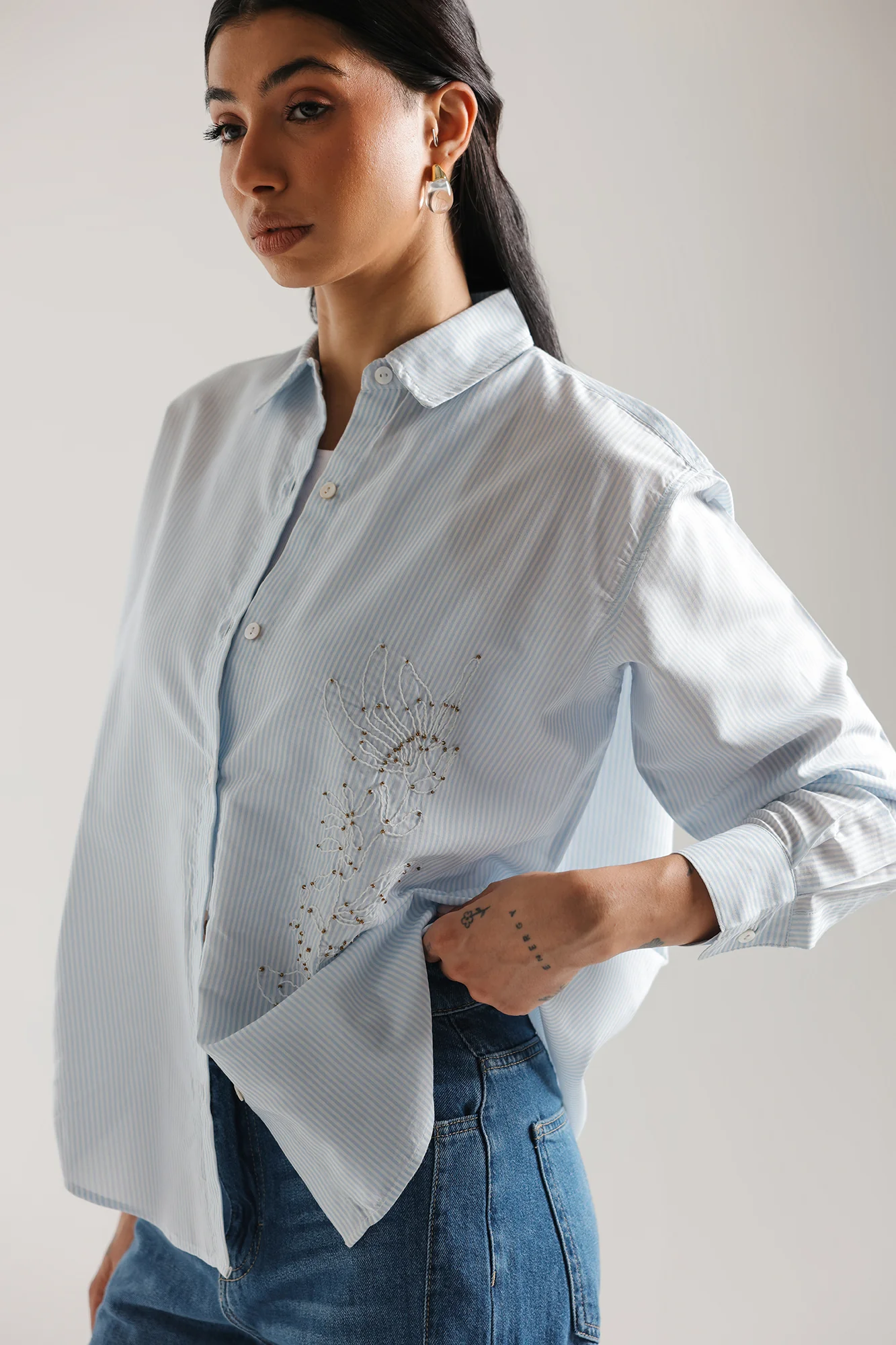EMBROIDERED SHIRT (E3450/108/001) - Image 4