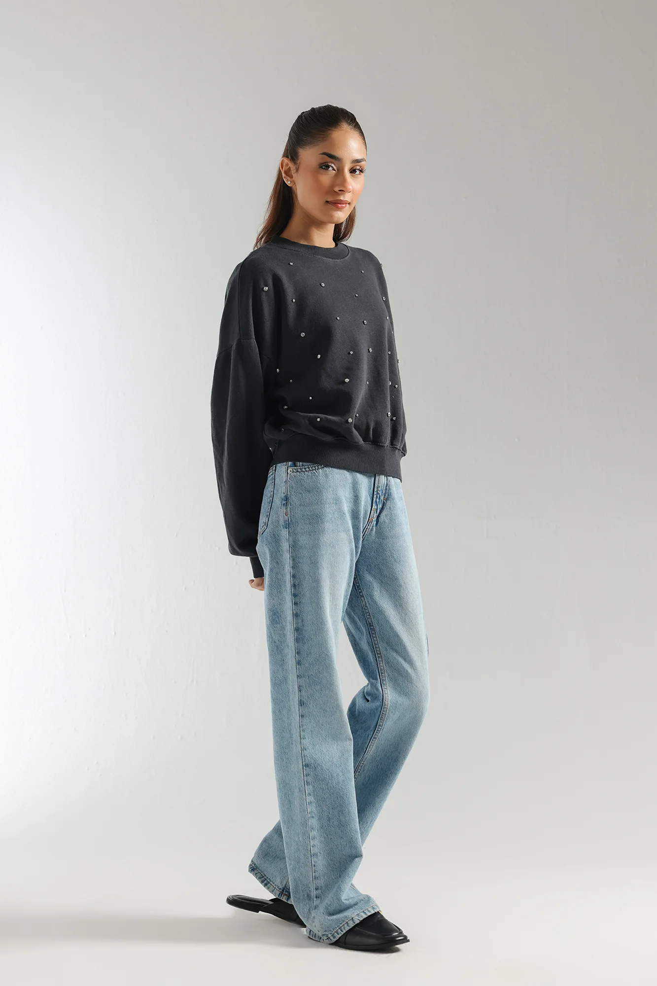 EMBELLISHED SWEATSHIRT (E2104/108/907) - Image 3