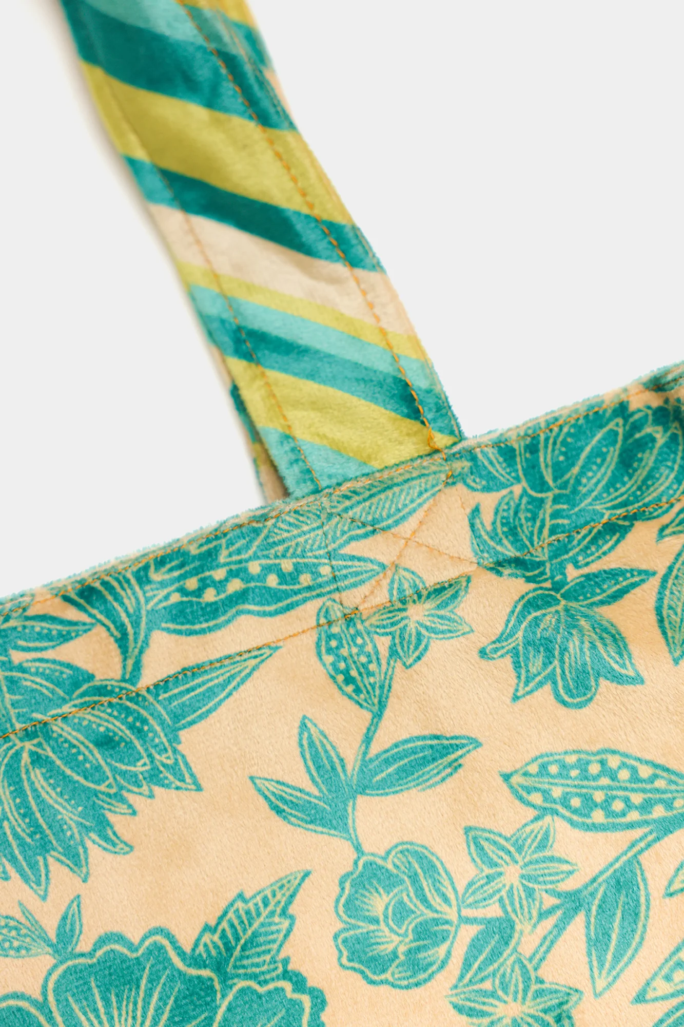BAG (E0198/118/122) - Image 3