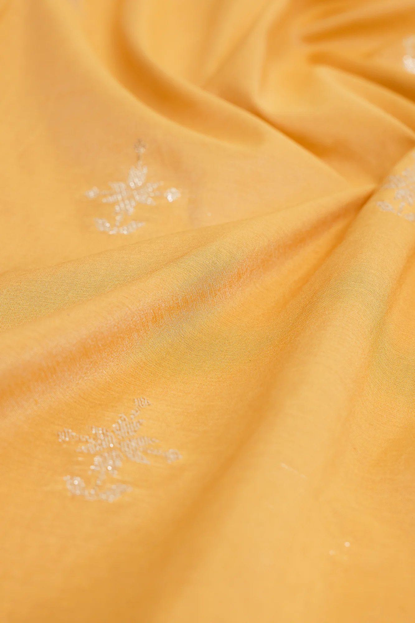 DUPATTA (E5476/102/225) - Image 5